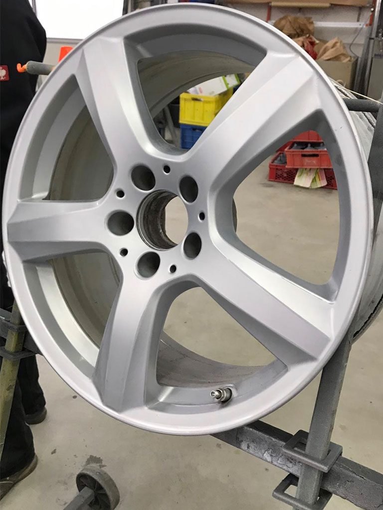 Mercedes-1-768x1024.jpg