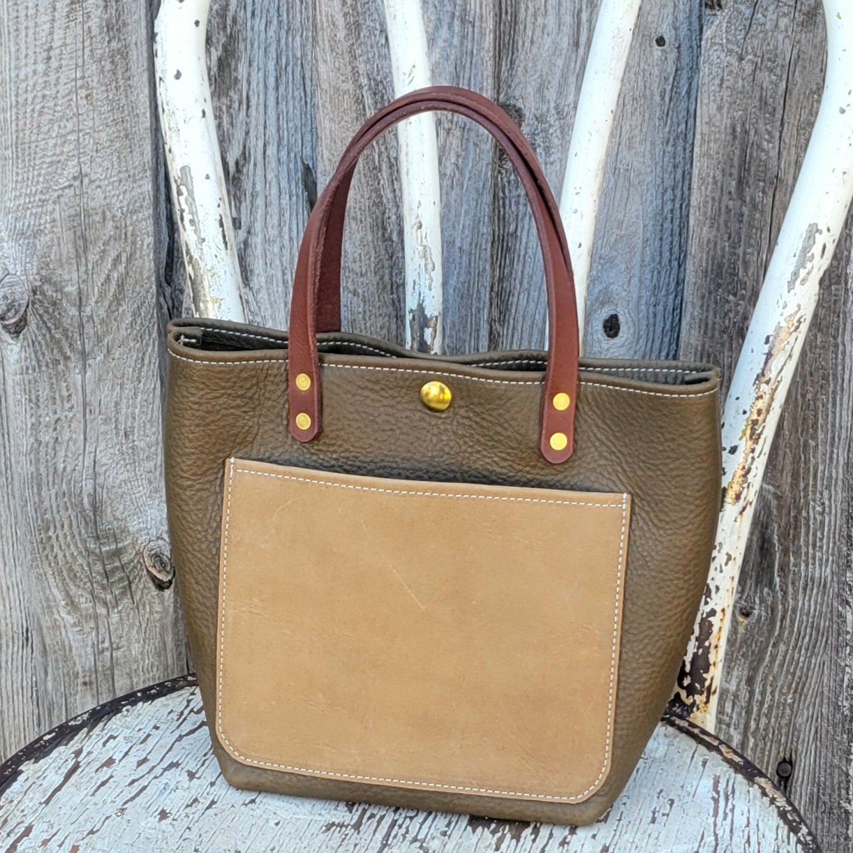 Casual, rustic style in a leather mini tote