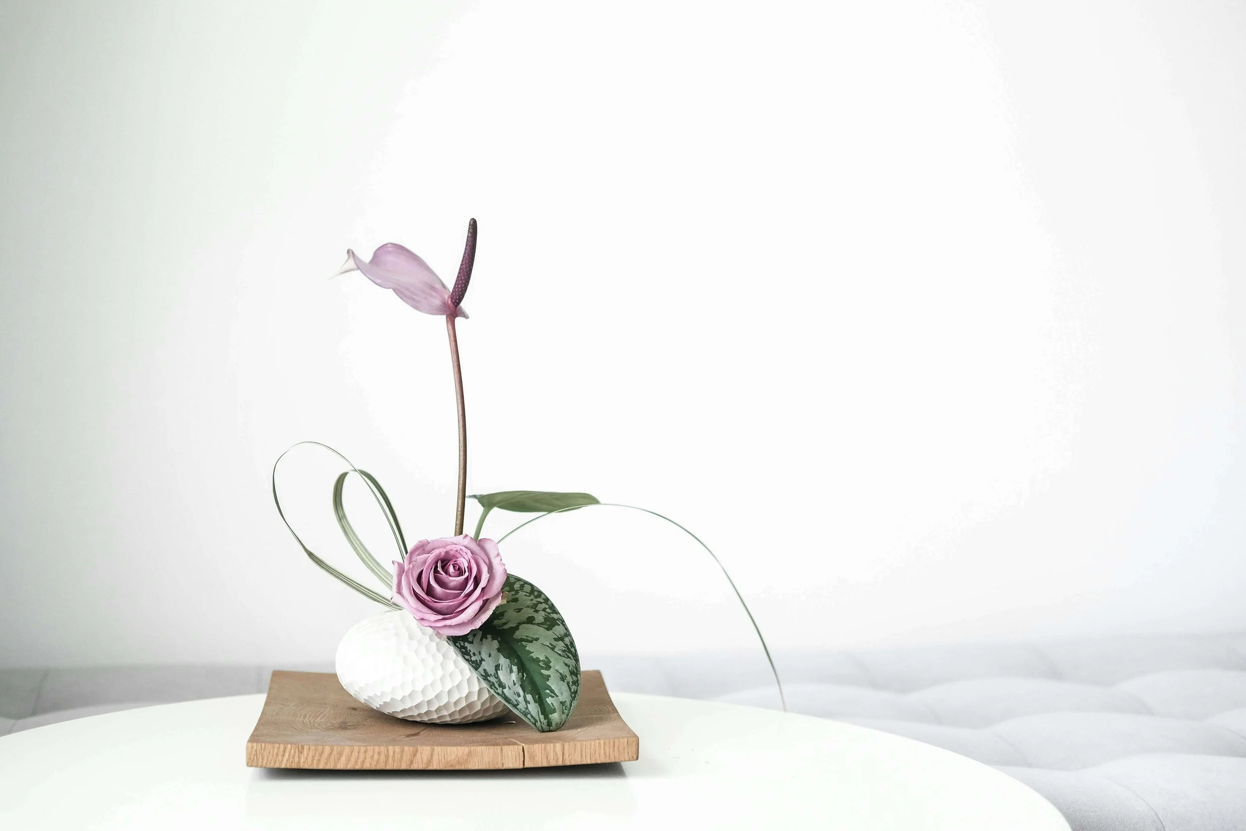 Ikebana flower arrangement
