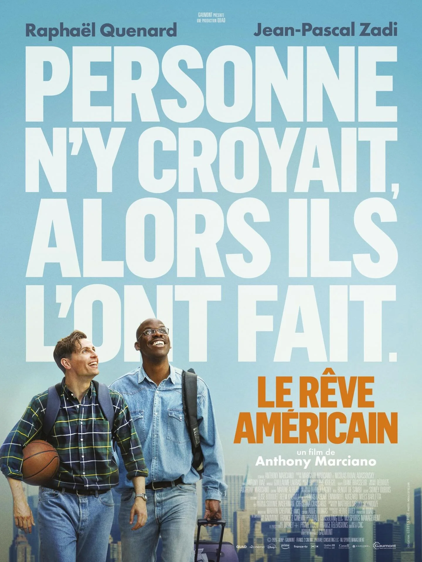 🏀The American Dream🏀 In theaters today 🎥
Directed by @anthomarciano and produced by @margauxdou!
Thank you for your trust 🫶
Music by @dedouze & @anthomarciano
Music supervision by @schmoozeparis ❤️