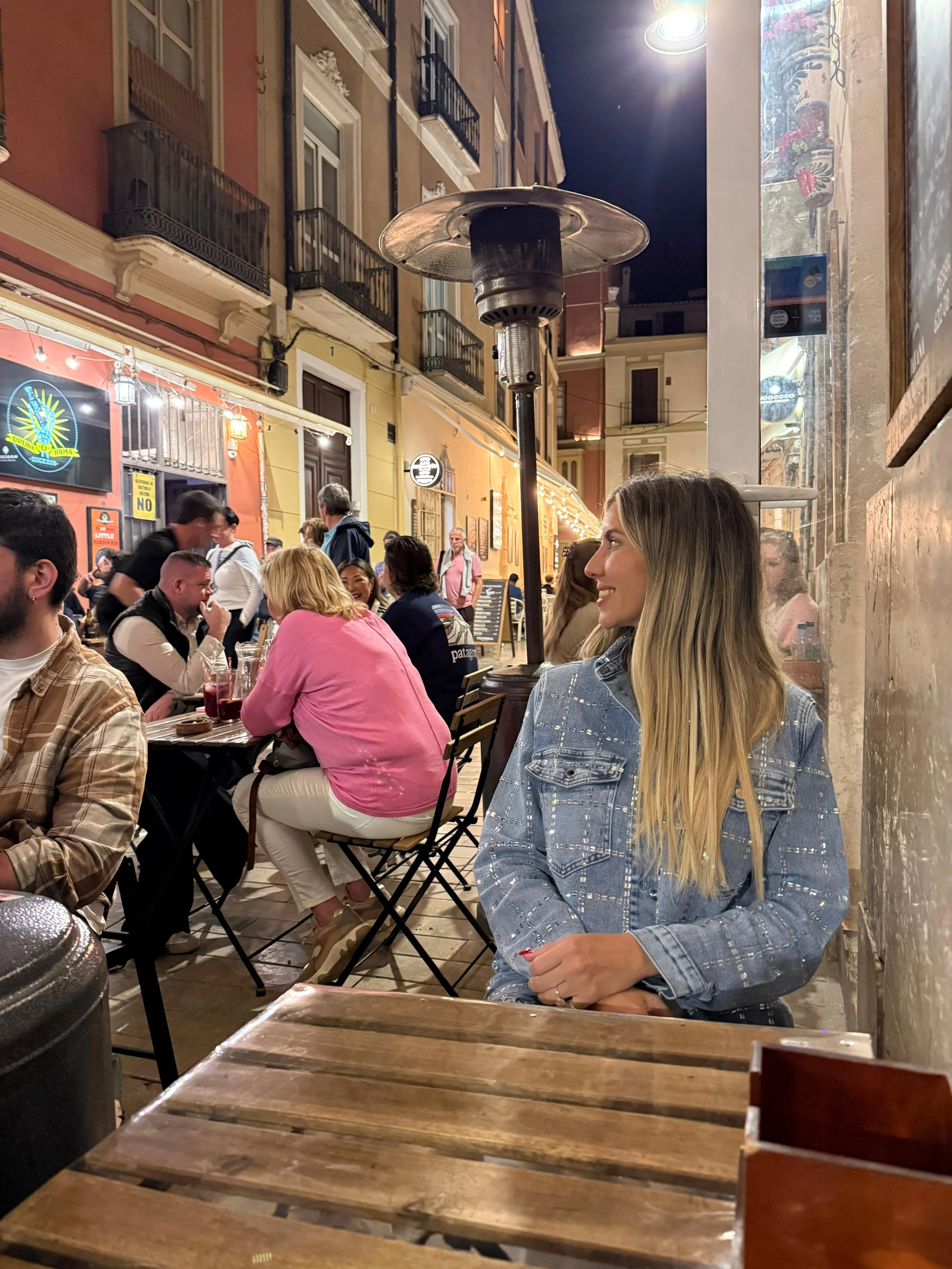 A Tiny Tapas Bar, a Big Story (Málaga Must-Save)