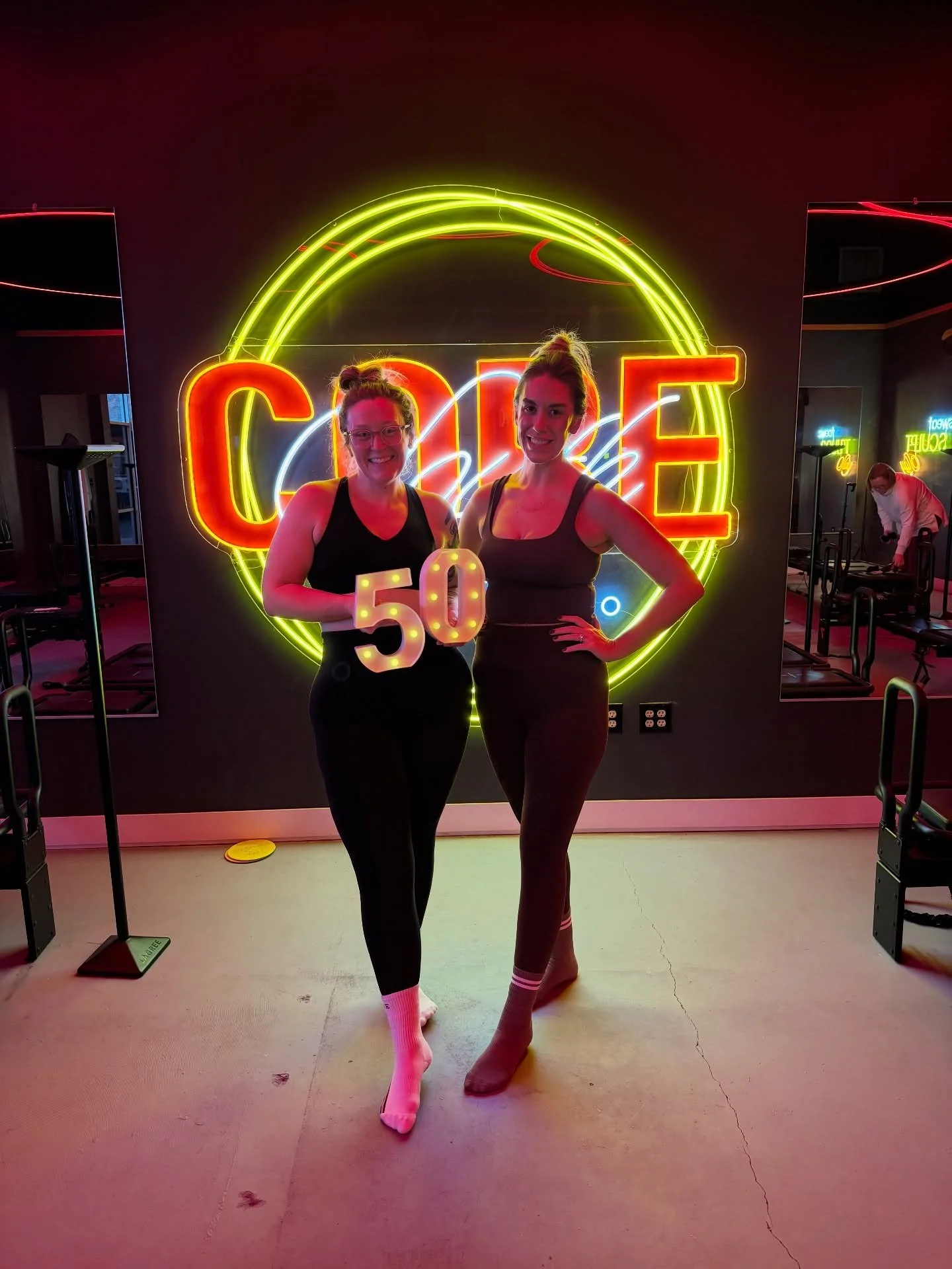 💃🏻𝐂𝐀𝐍𝐃𝐈𝐂𝐄!!!💃🏻

50 classes!!! Woah- so amazing, just like YOU!! Watching you become stronger and stronger with each pike, plank and escalator lunge has been so much fun!! Thank you for always being such a joy in the studio- we 🧡 you!! 

C