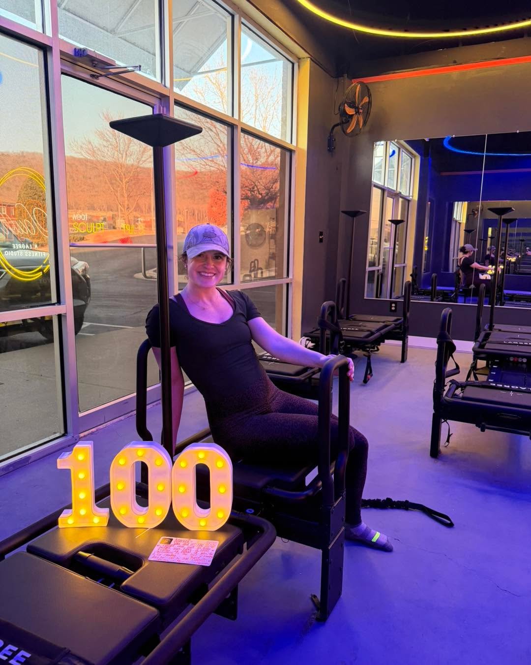 📣SHOUTOUT SUNDAY 📣

This week was full of many members hitting their 50th classes &amp; even our second member hit 100! We are so proud of their hard work! 💪🏼💪🏼