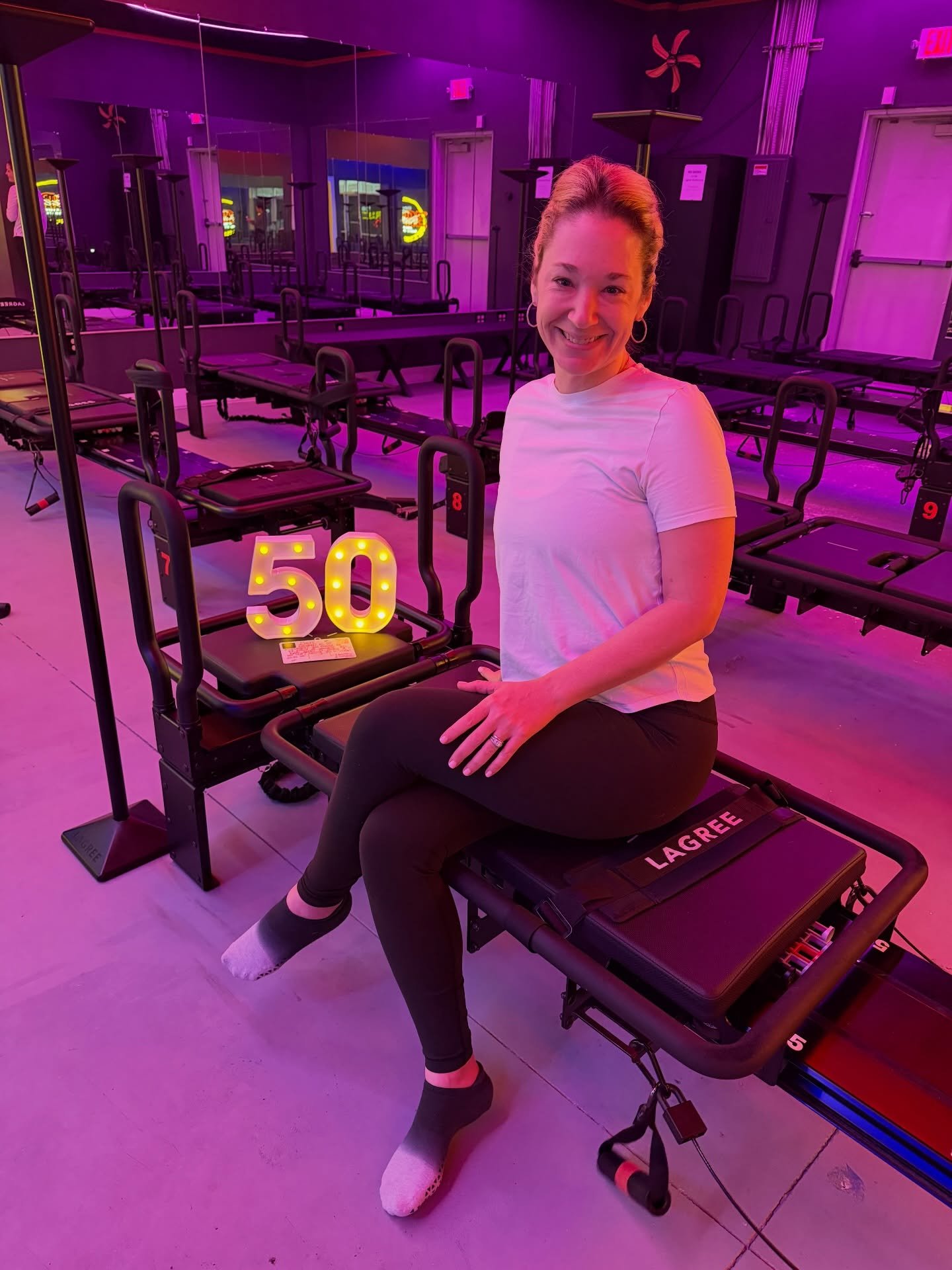 📣SUNDAY SHOUTOUT📣

It wa a great week at CoreSouth as our members continue to crush those goals! 💪🏼 We had a few hit 50 classes &amp; even 2 of our original clients (but now instructors in Madison) hit 100 classes! We love that y&rsquo;all show u