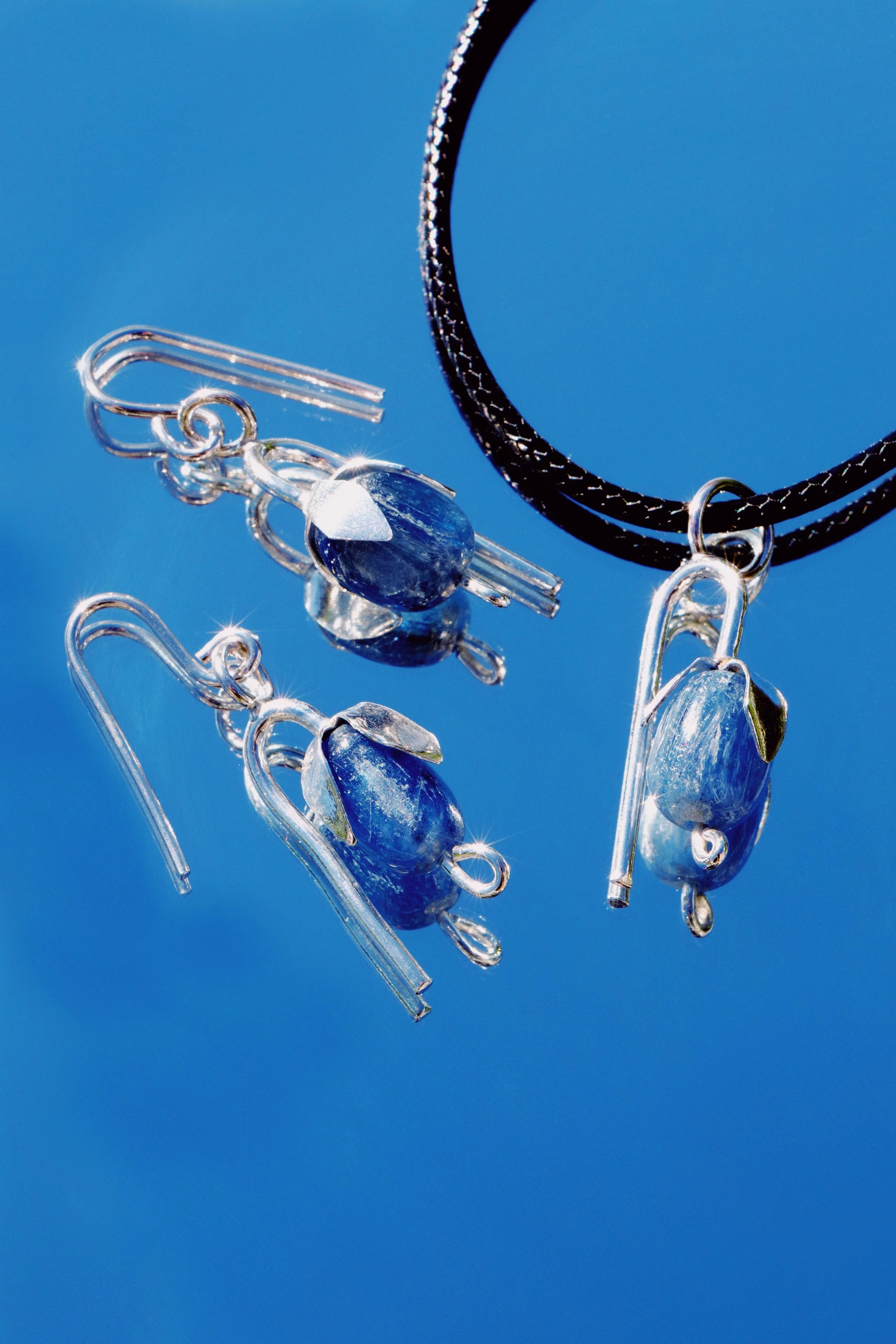 A Page of Silver: Product 