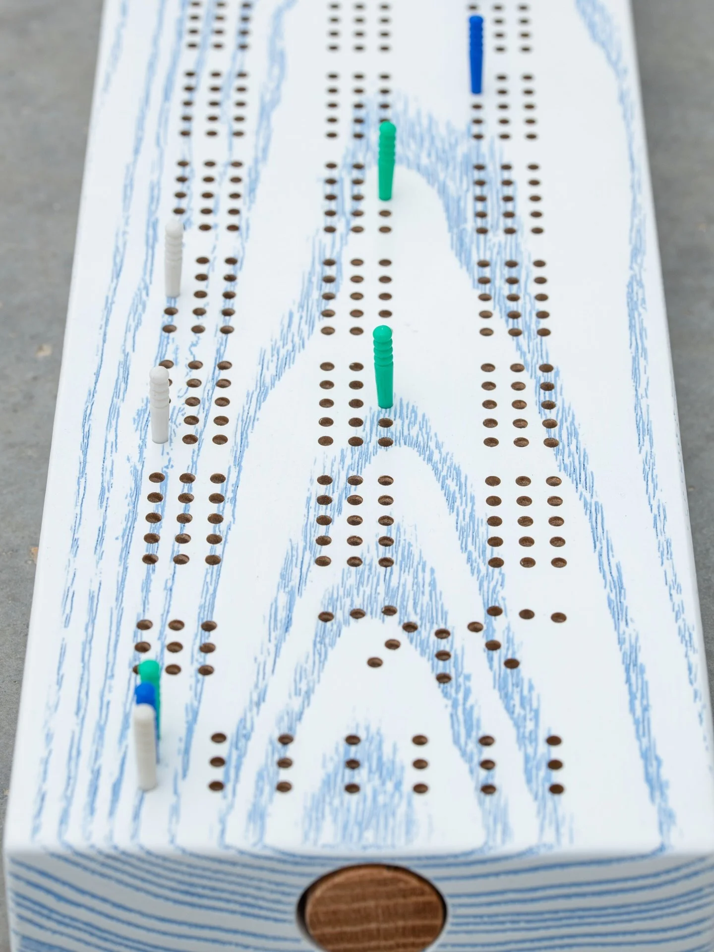 Shop small. Play big. 🤍 Our Claized cribbage boards are en-route to the lovely @birdie_nld on Nantucket in Summer Blue, Drift, and Shell Claize 🌊✨
Grateful for small shops that champion handmade. 🙌🏻🤍