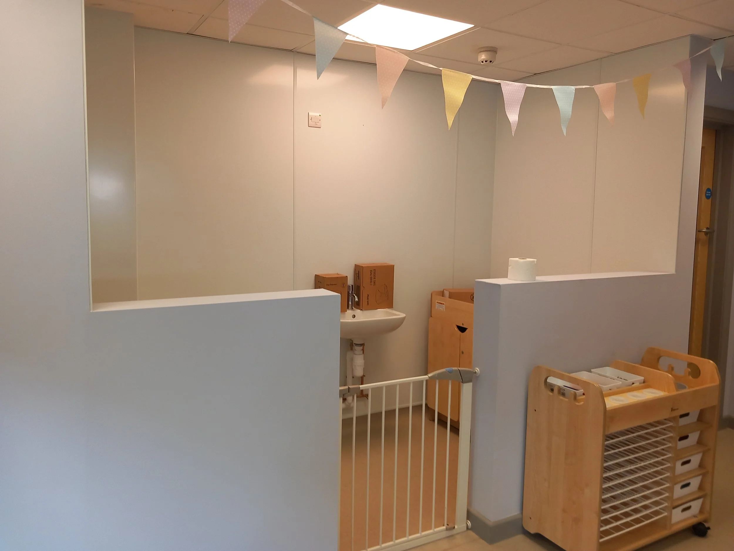 0-2 Room Photo 3.jpg