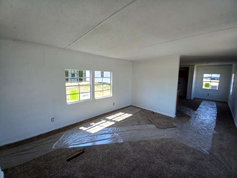 11 Living Room 2.jpg