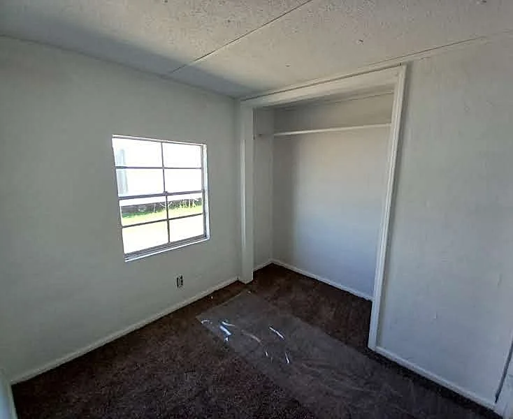 19 Bedroom or Office 2.jpg