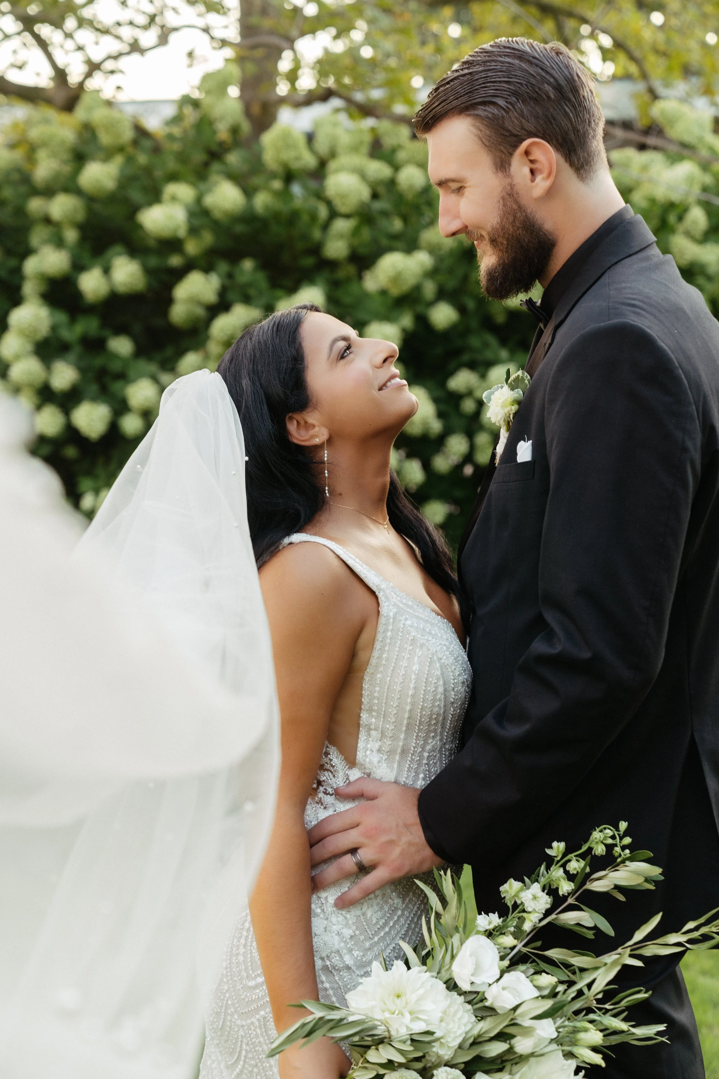 Bride and groom outside Virginia Moca