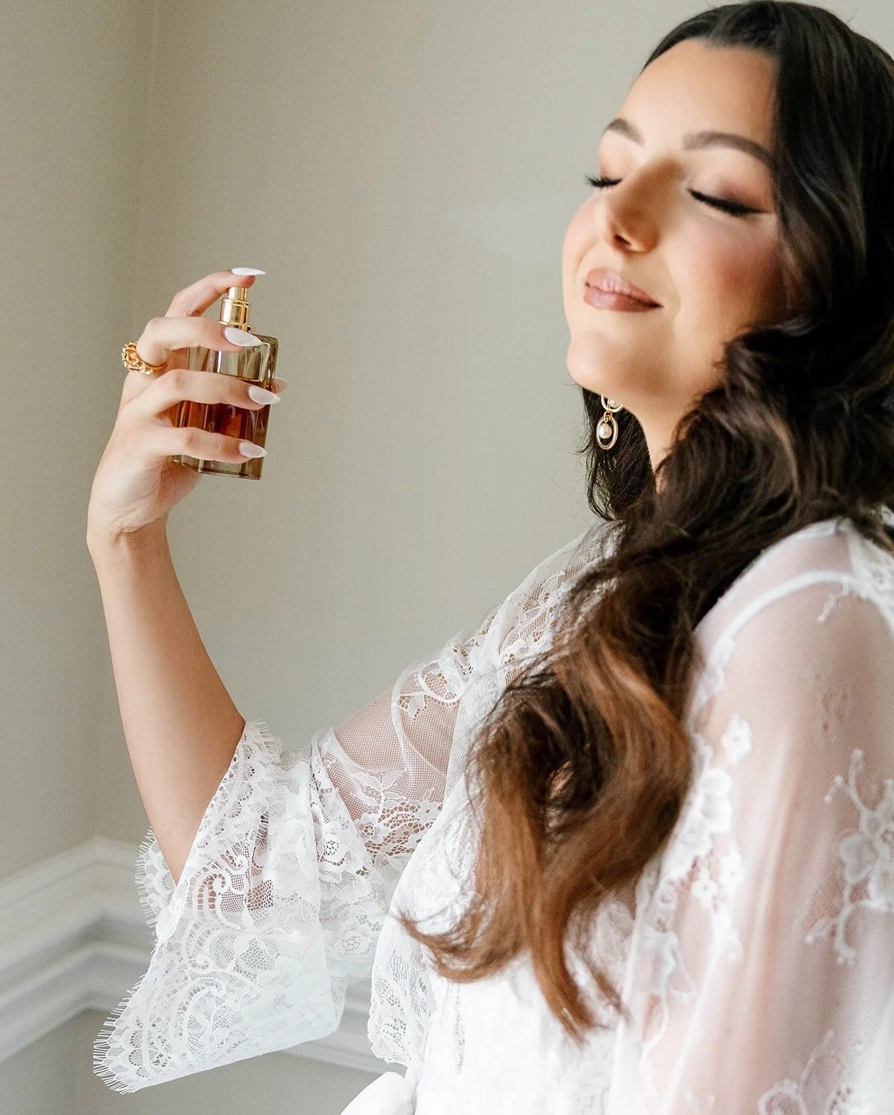 These moments before your big day are ones you’ll never forget! ✨💍
Brides, here’s three tips we recommend to brides to best prepare them for the big day and walking down the aisle—
🫶🏻 Have all your details in one box for your p