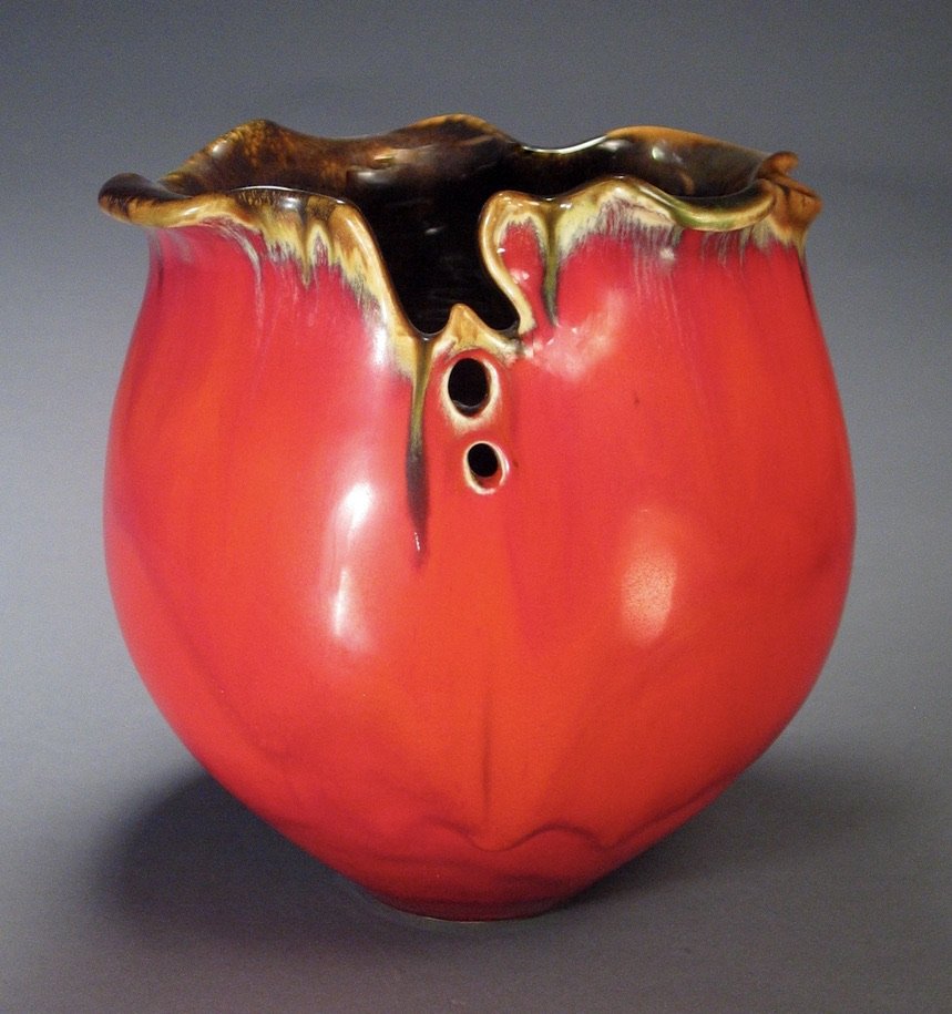 Liz Lescault, ceramic vessel