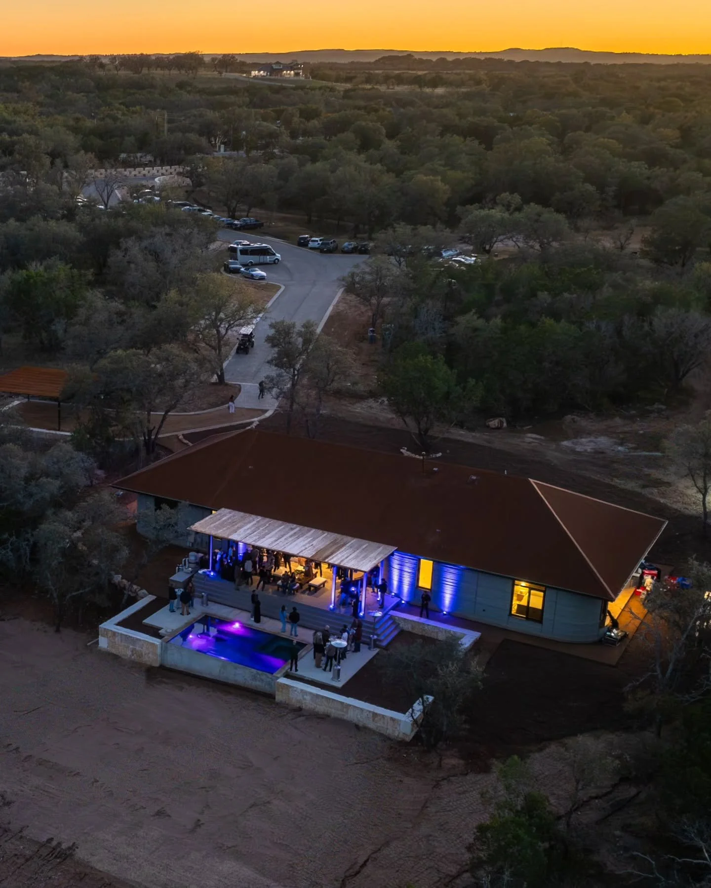A beautiful day at The Canyon Club, where guests were invited to tour our newly completed ICON 3D-printed model home!

This milestone marks the beginning of a new era in Hill Country architecture, combining advanced 3D-printing technology with modern