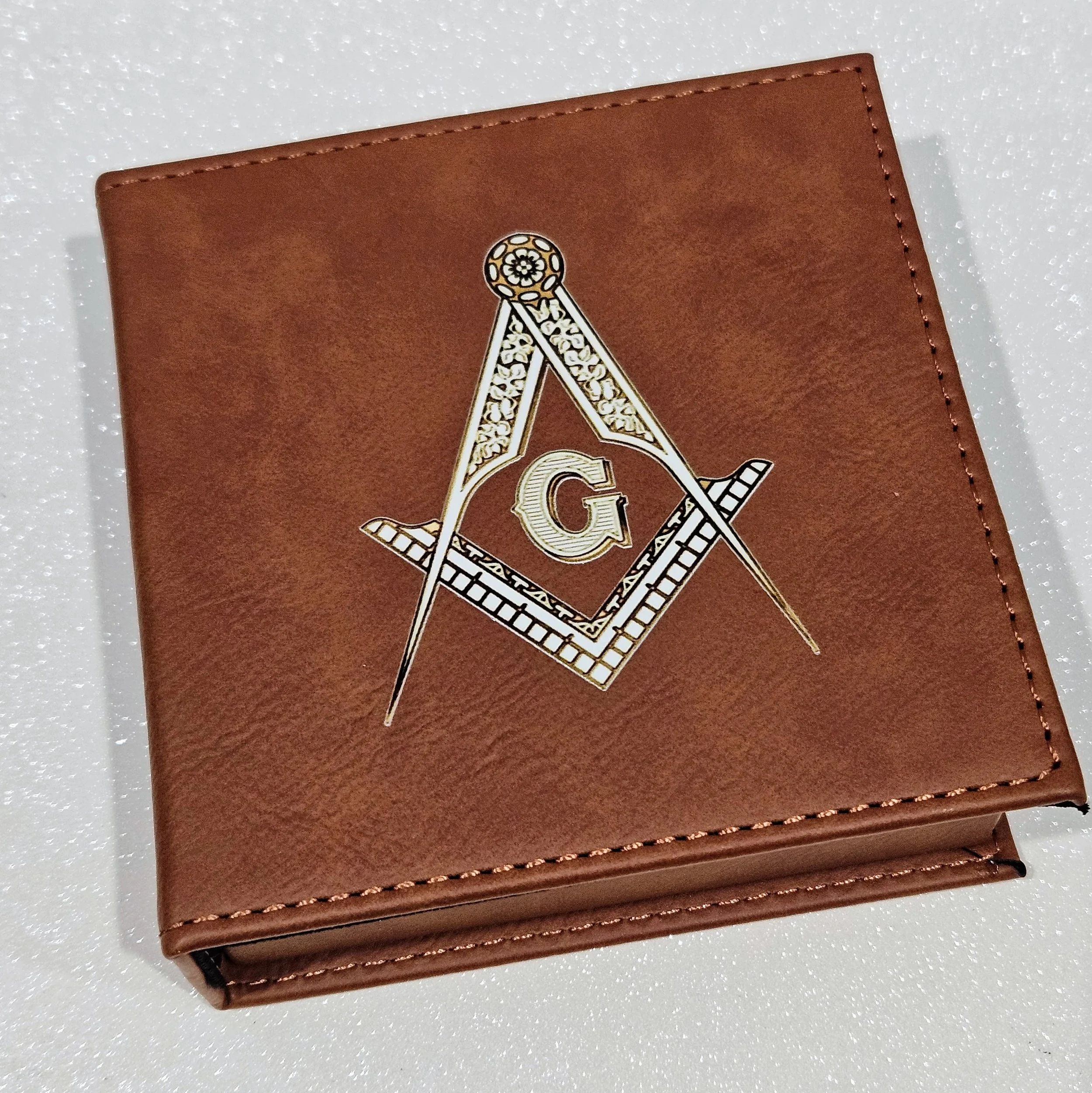 Customized Faux Leather Keepsake Box – DecoratedLid