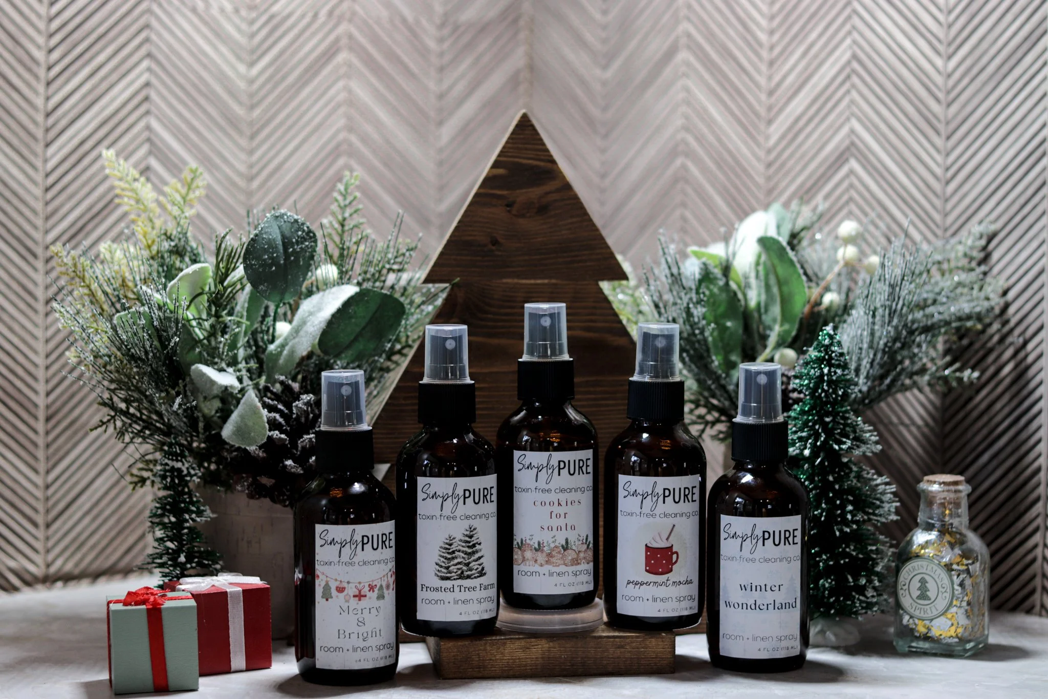 Simply Pure’s Holiday Room Spray Bundle
