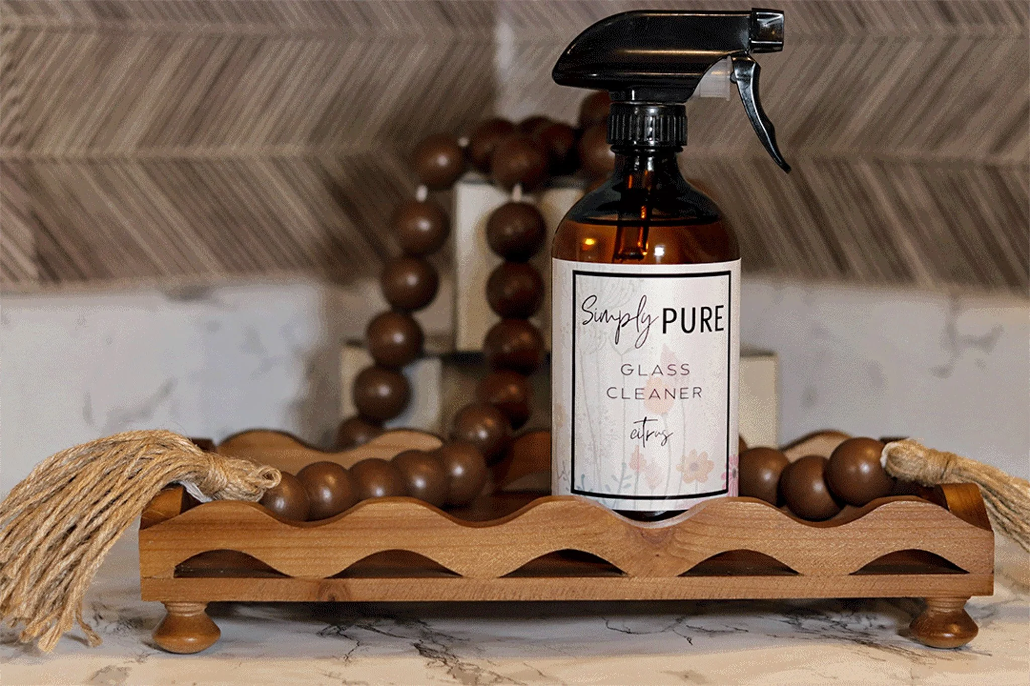 Simply Pure’s Glass Cleaner (16oz)