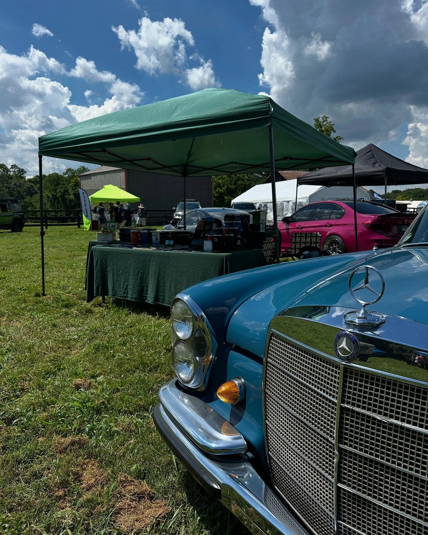 Out here cutting keys at Cars in the commonwealth! I don&rsquo;t&lsquo;ok be here till 5 at hermitage farms - come out and say hi

#KeyDuplication #LaserEngraving #CopyCatKentucky #Louisville #Kentucky @petrolandpizza #fyp #explore #notoriousRMB #mer