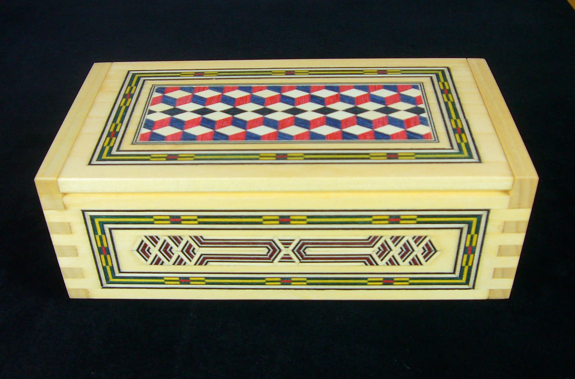 BOX2.jpg