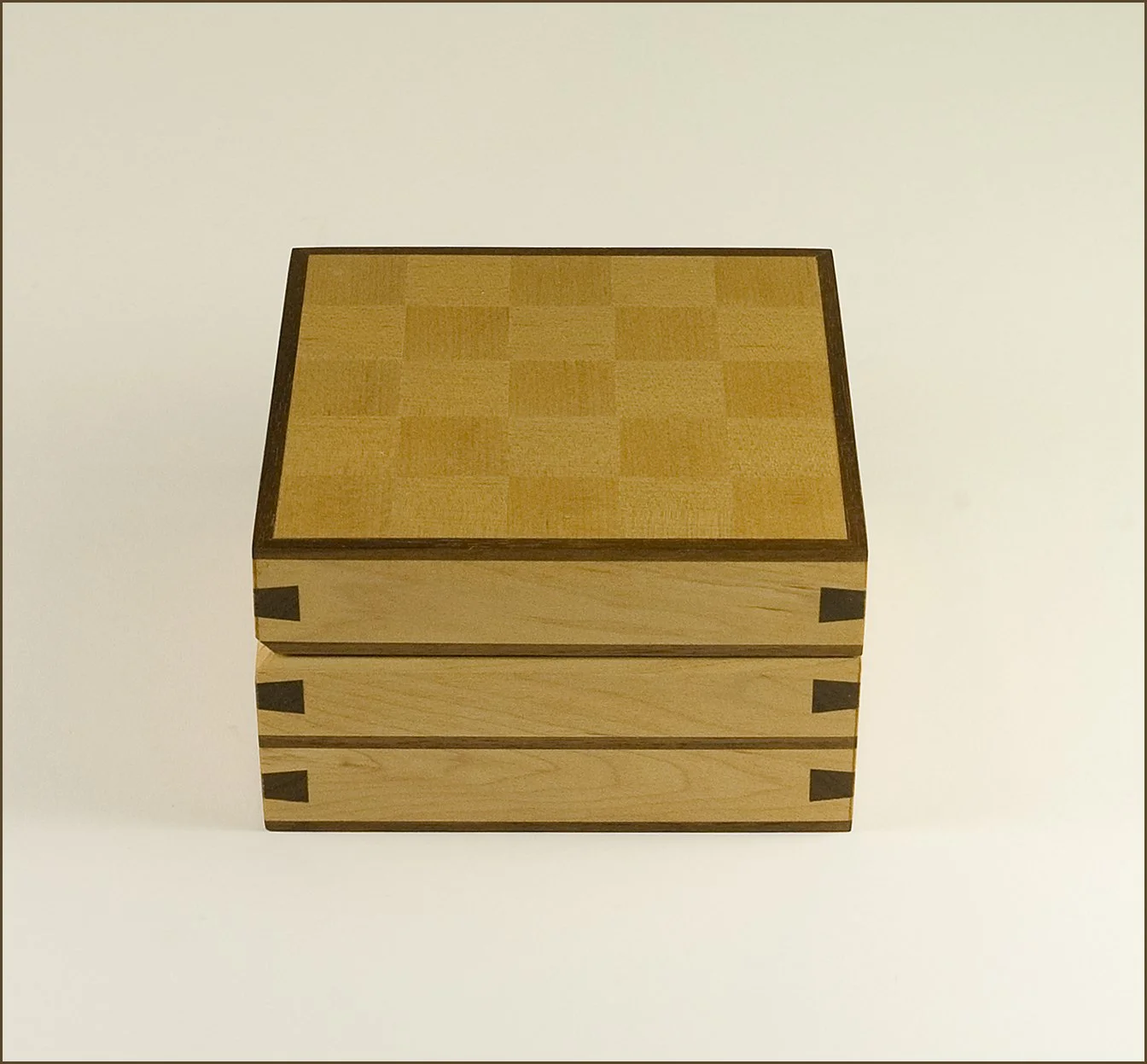 BoxB.jpg