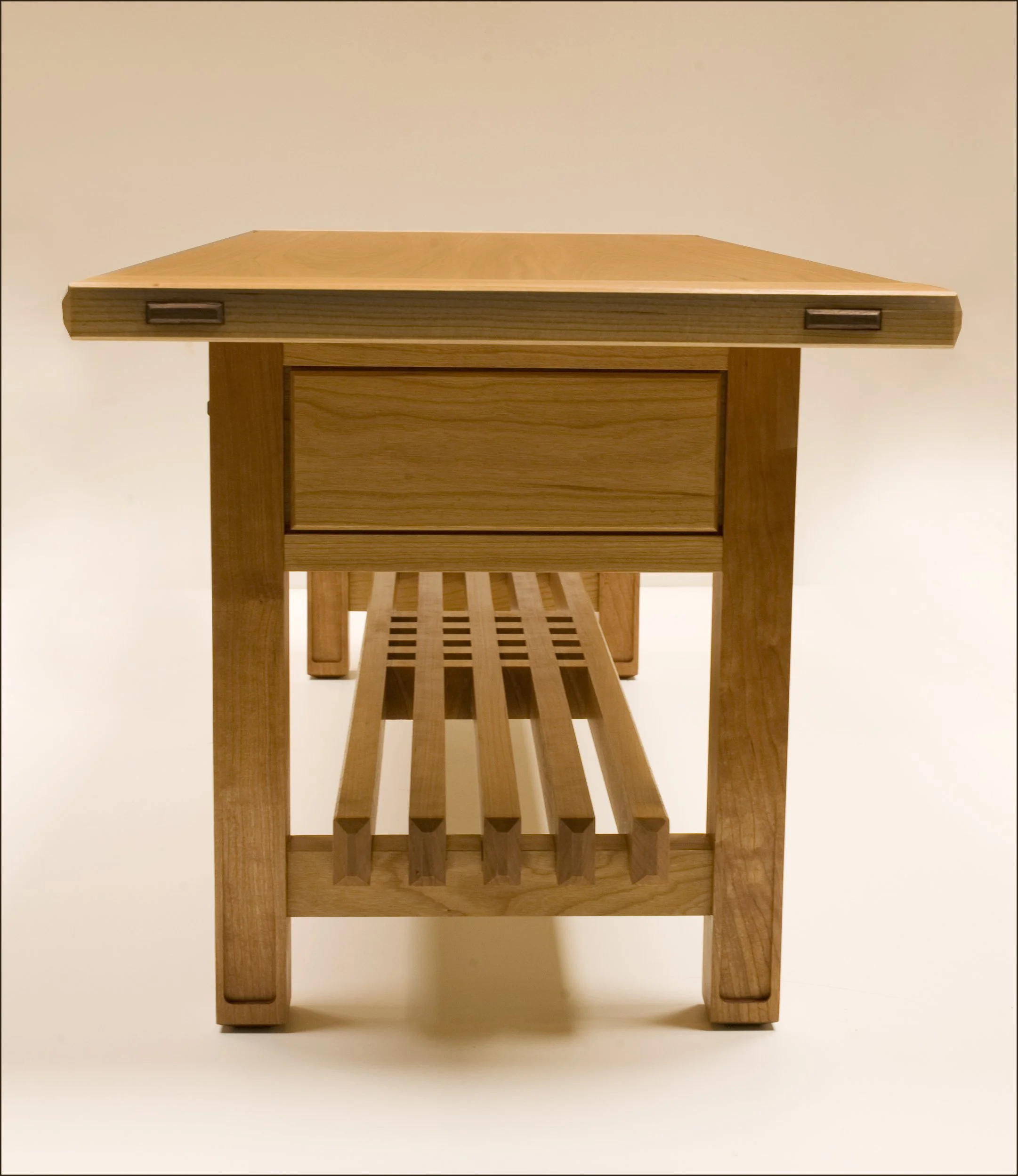 AndreCoffeeTable2.jpg