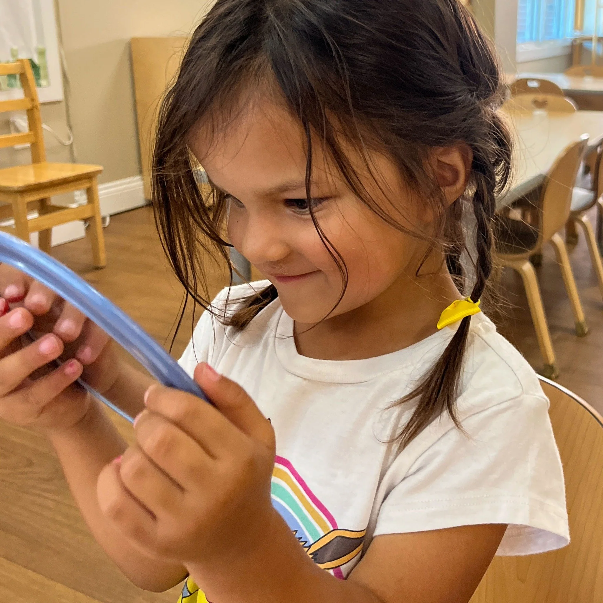 With the help of their teachers, #ForsythSchool Pre-K students are working on their self-portraits. First, they take time to study themselves in the hand mirror. Then, they put pen to paper&mdash;practicing their pencil grip in the process!