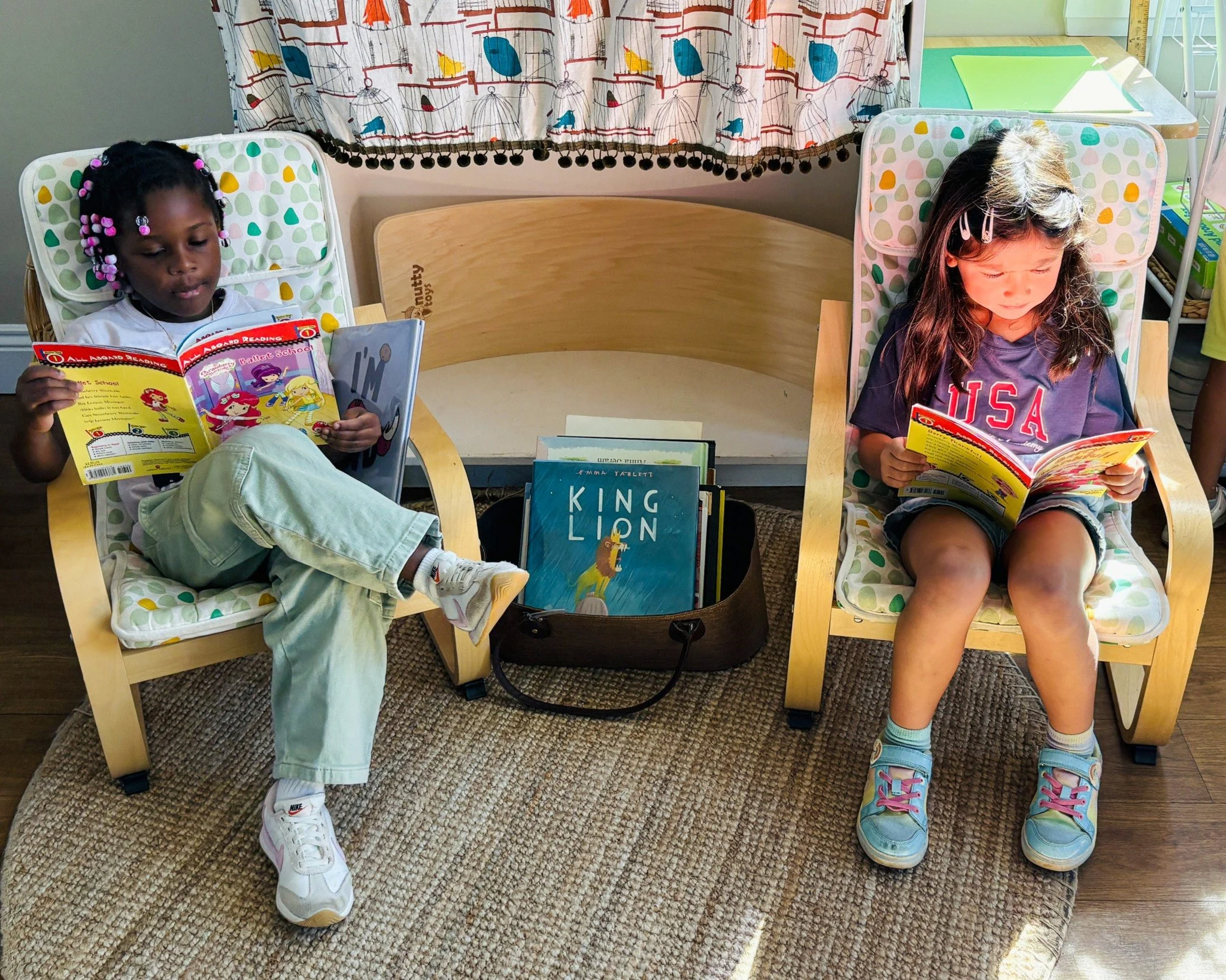 Sweet scenes from the first full week of school in Fillmore House with Pre-K (ages 3/4) and Jr-K (ages 4/5)!