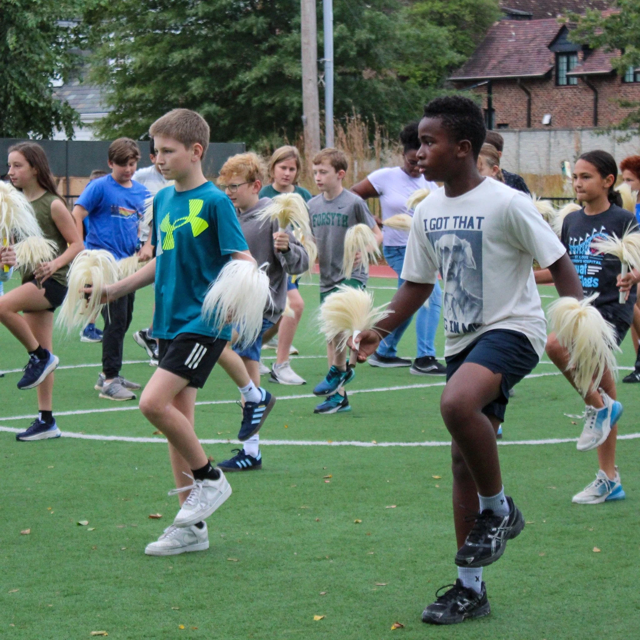 #ForsythSchool recently welcomed Di&aacute;di&eacute; Bathily (pronounced JAH-jay bah-chee-LEE), artistic director and founder of @afrikylolo, back to campus for our annual two-week West African dance residency during PE classes with students in Juni