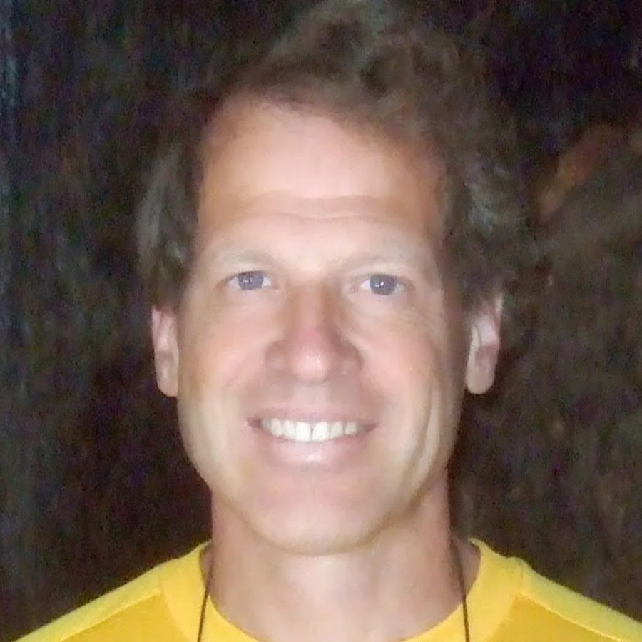 Lee Tavrow