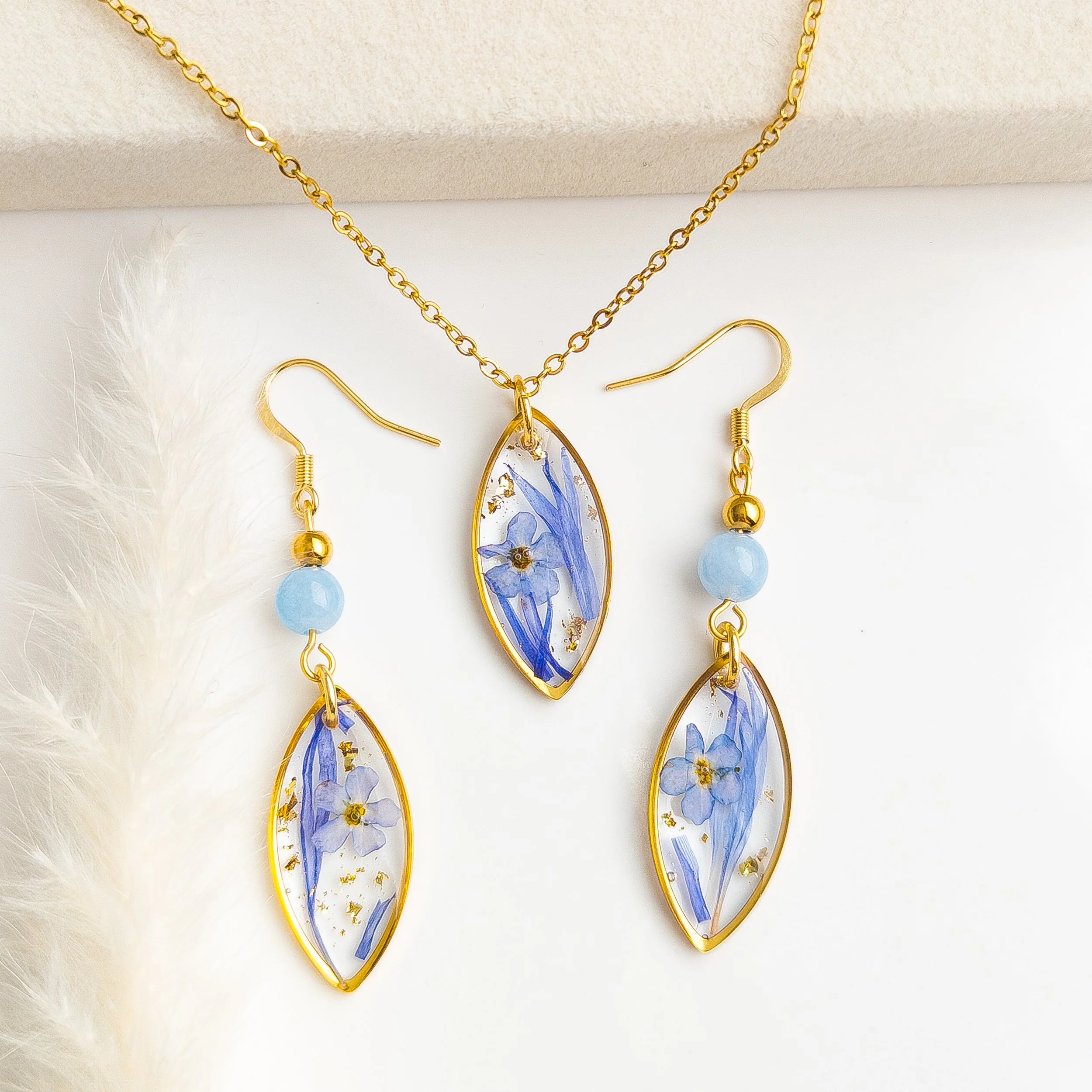 Forget-Me-Not & Cornflower Gold Leaf Aquamarine Set