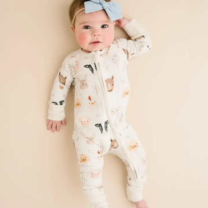farm friends sleeper.webp