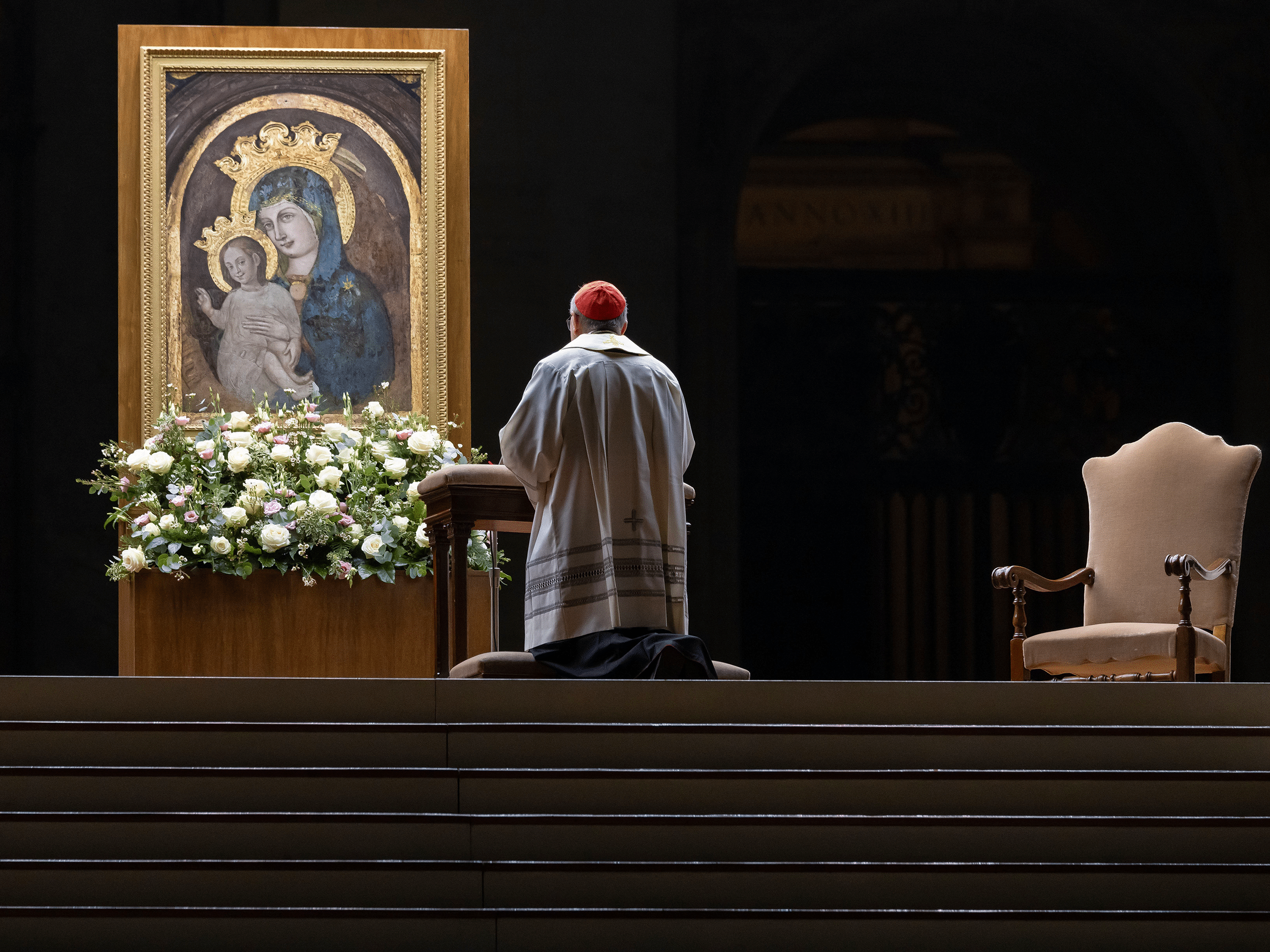 20250225T0430-PAROLIN-PRAYER-STPETERS-1790632-web.png.webp