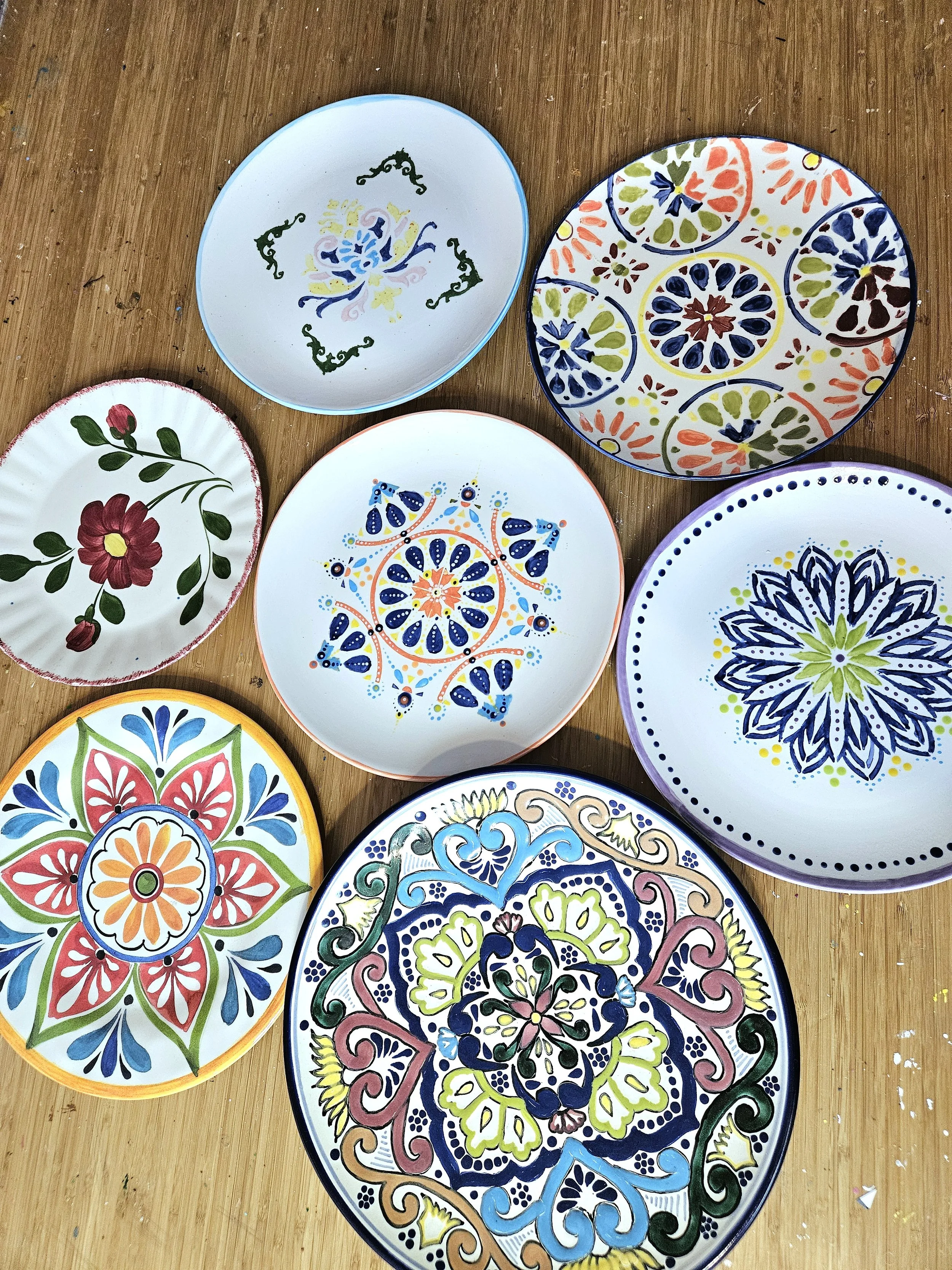 GAC. Paint a Ceramic Talavera-Style Plate with Roxana Rojas-Luzon