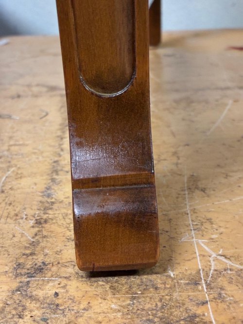 Holzoberfläche nach der Behandlung