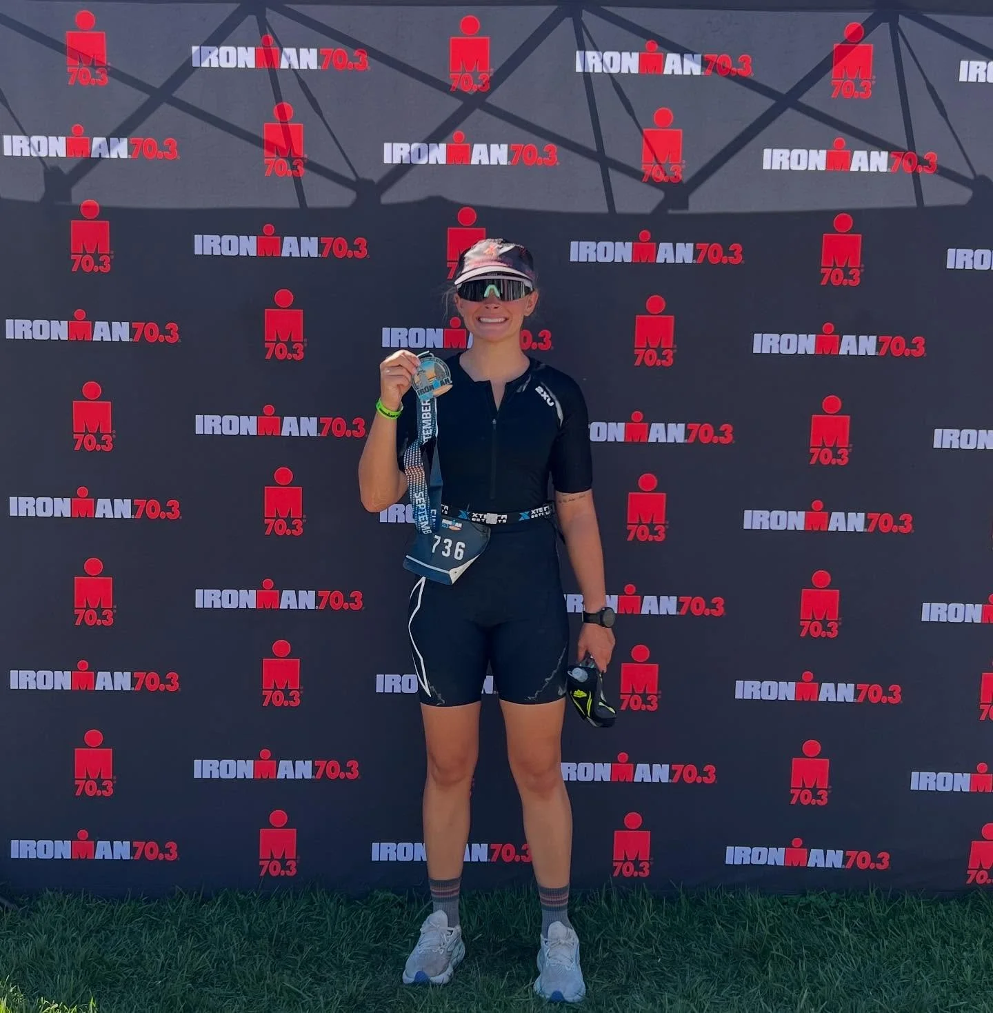 Huge congrats are in order for @sophiak2610 who finished her FIRST Ironman 70.3 race on Sunday! 

Sophia has had a super race season so far this year - 

🌟 She took 35 minutes off of her Olympic triathlon PR in April,

🌟 Achieved another new PR and