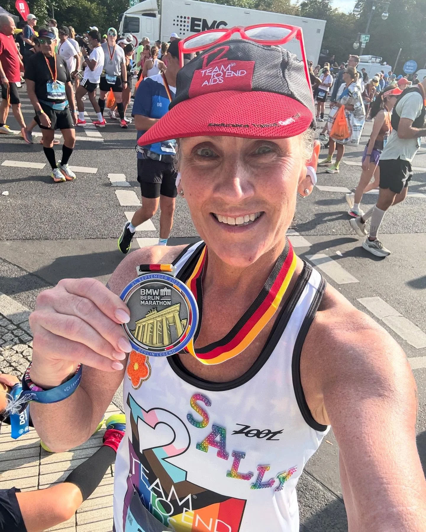 Think you can&rsquo;t set new PRs in your 60s? 

Look no further than @biscaycoaching&rsquo;s own @beezreleased who did just that on Sunday. 

Sally bested her *decade-old* fastest marathon time at a HOT Berlin Marathon after turning 60 earlier this 