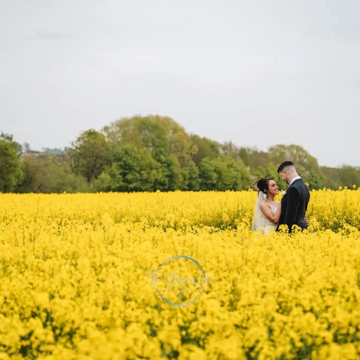 Just realised I'd not shared a picture on here from the gorgeous C+D wedding this weekend. Such a beautiful day with welcoming friends and family. Thank you for asking me to capture your day for you

www.thestoryofyou.co.uk

Venue : Barnsley town hal