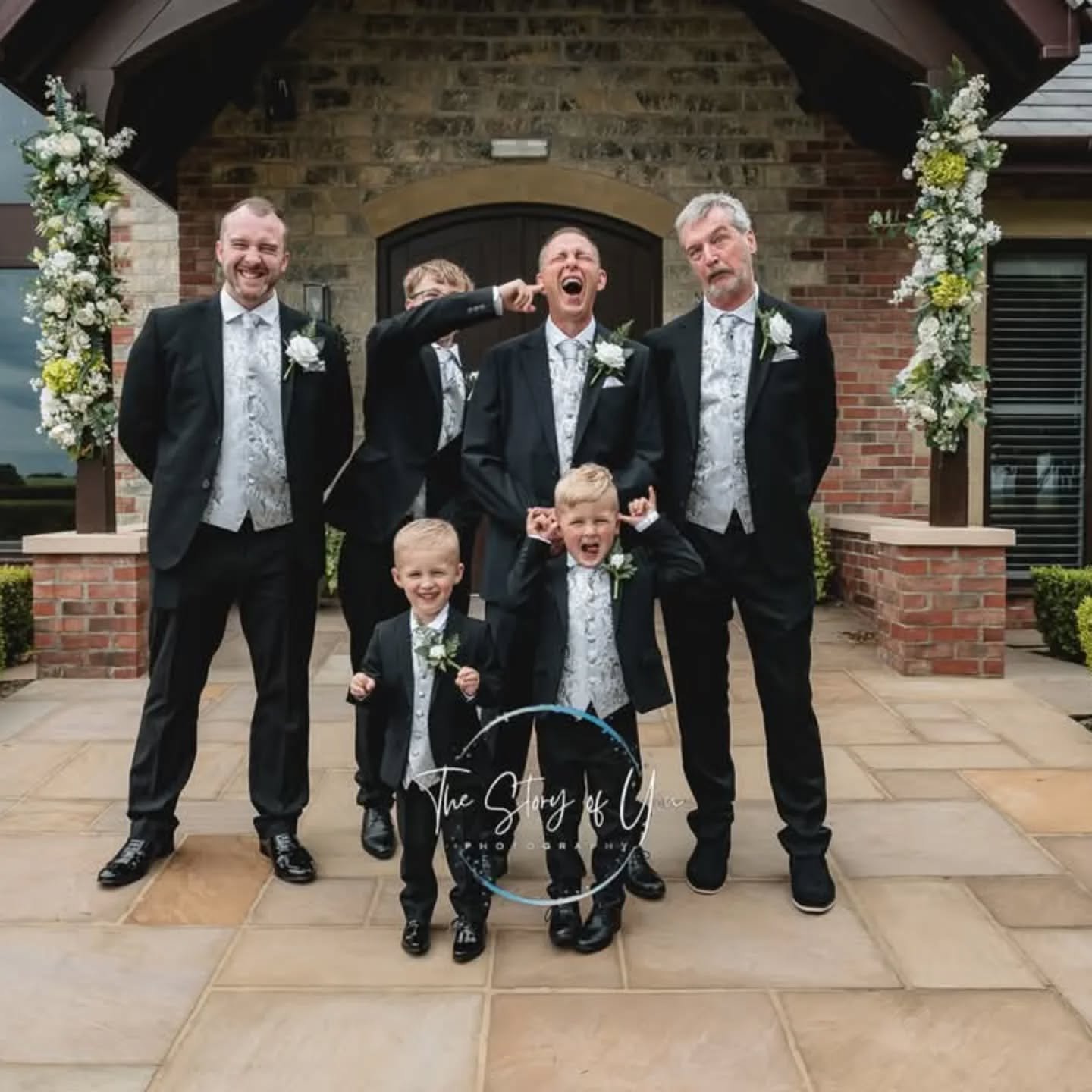 We don't have to do formal formal photos if you don't want to. I always love to have a bit of fun too and let your personality shine

www.thestoryofyou.co.uk