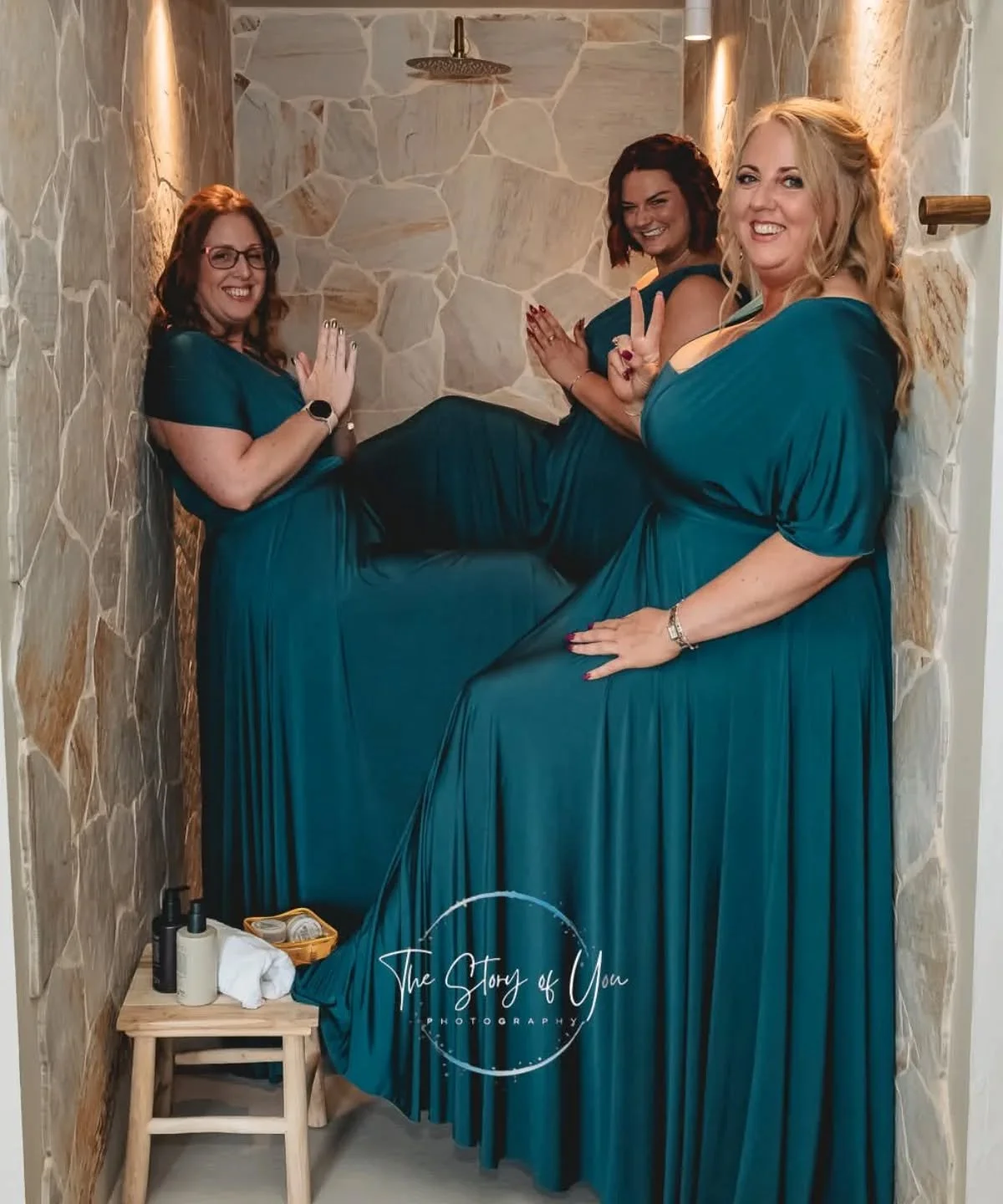These amazing bridesmaids were up for some fun photos. We decided to see how many could fit in the beautiful shower @grandvillaheights . Given the answer was three they decided to go Charlie's Angels!

Love having some fun during the day