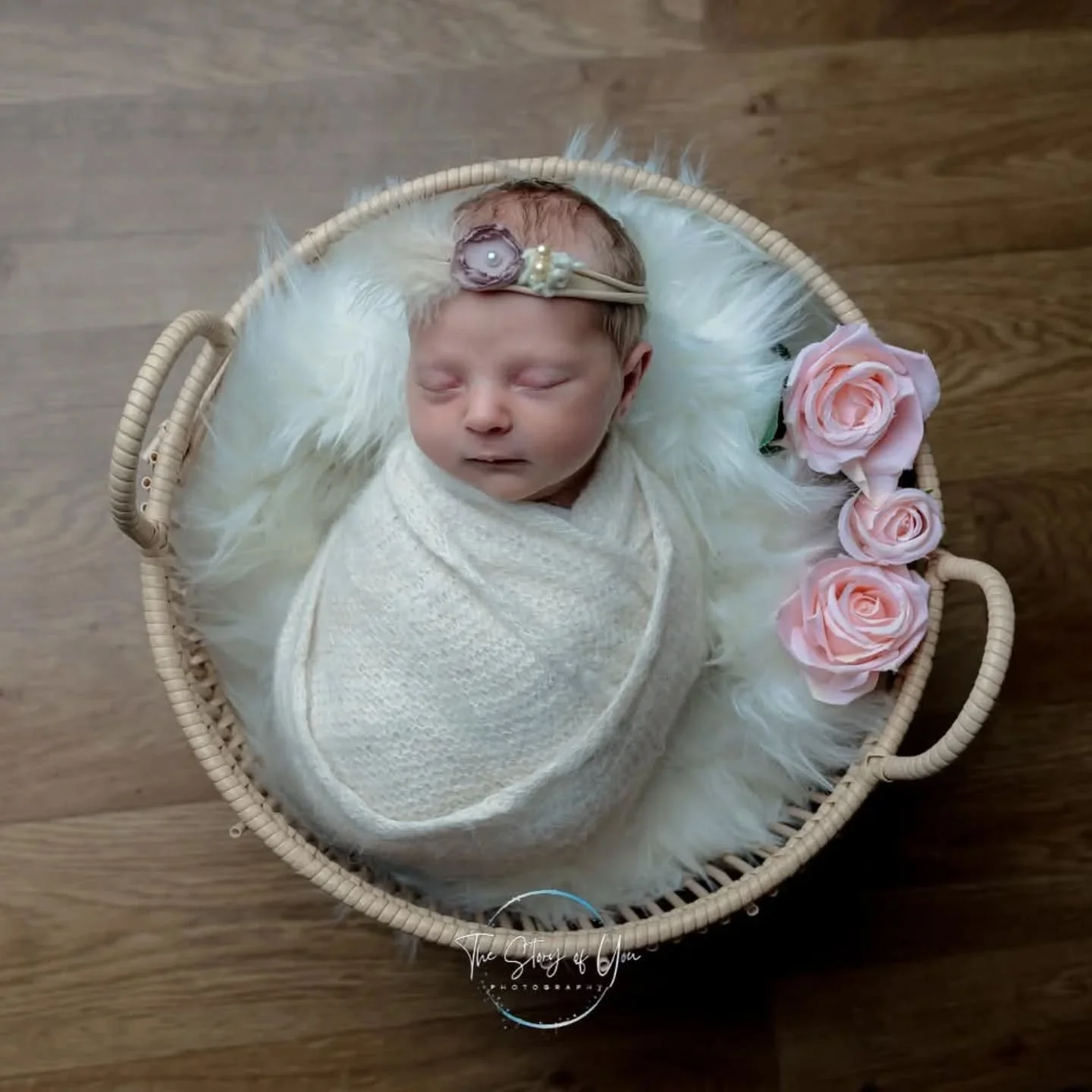 Introducing the gorgeous Baby G. I remember capturing the moment her Mum found out she was expecting a little girl, it was such a precious moment.  She kept us waiting a little bit and so we had to move the appointment we had scheduled but she was de