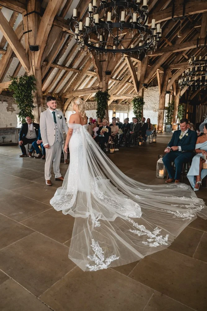 Couple saying their vows at a wedding venue