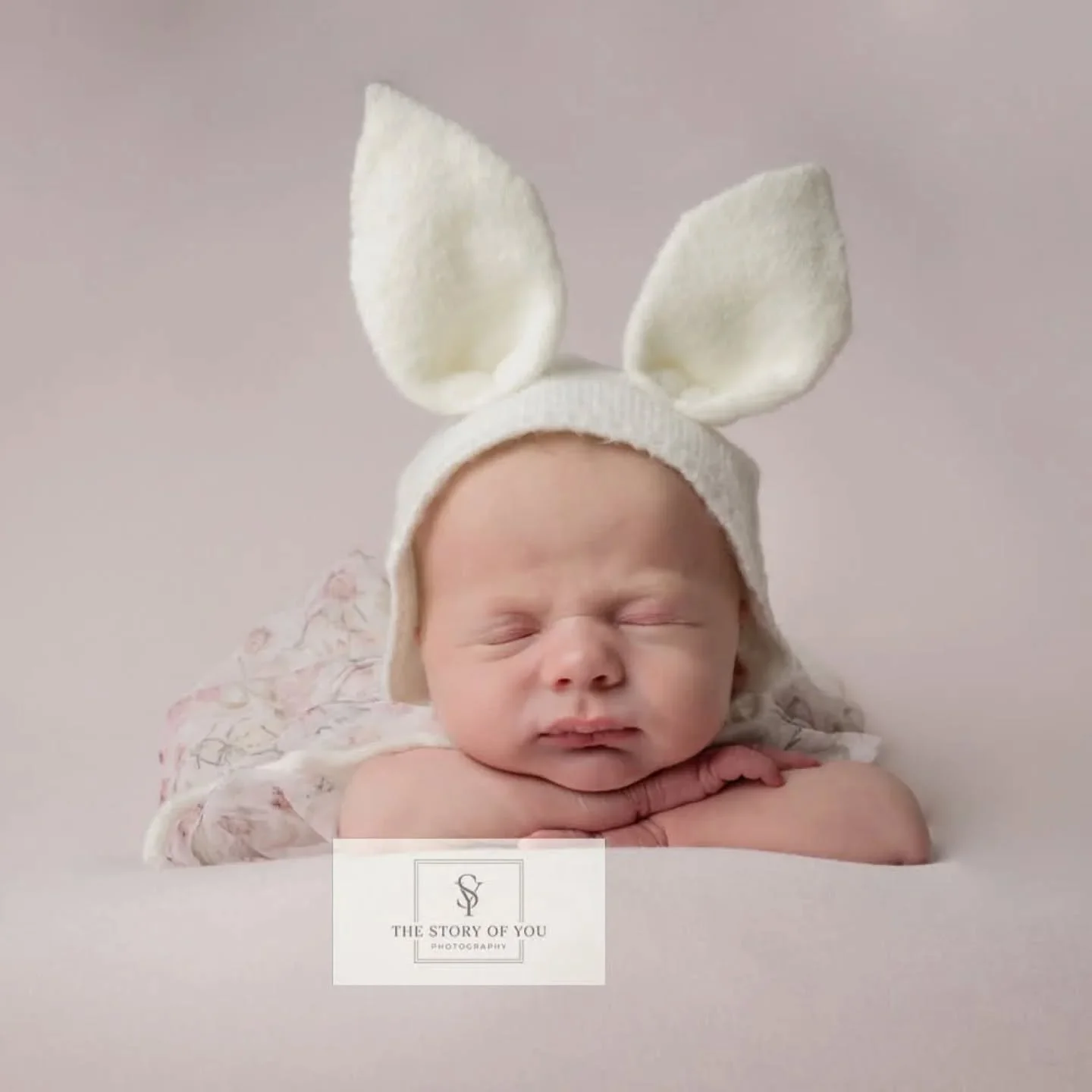 White Rabbit, isn't that what you say to bring you luck on the first of the month?

I have years of expertise in handling newborn, ensuring their safety and mastering the art of the perfect pose all leading to images like this one. There is a delicat