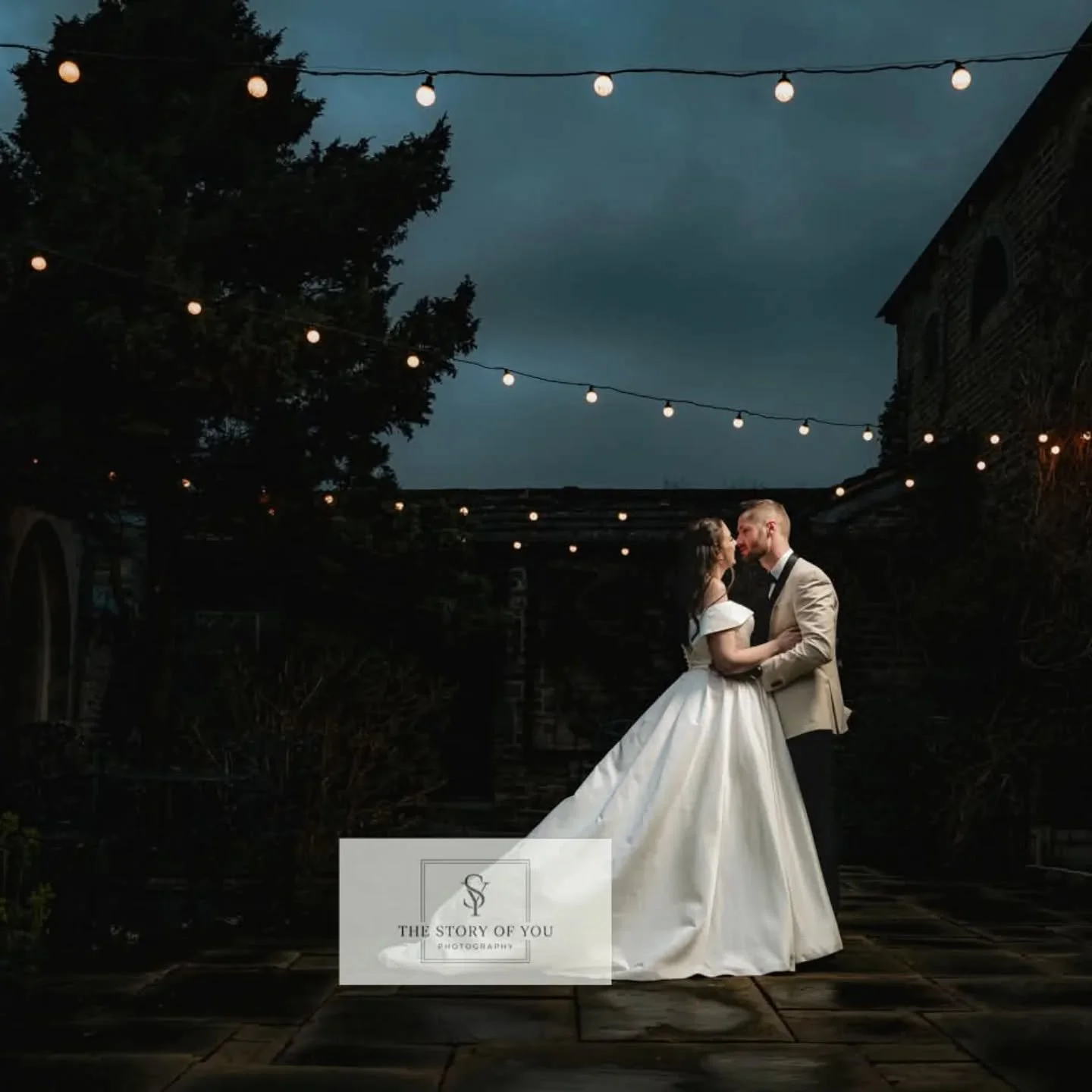 Don't be afraid of the dark!

www.thestoryofyou.co.uk