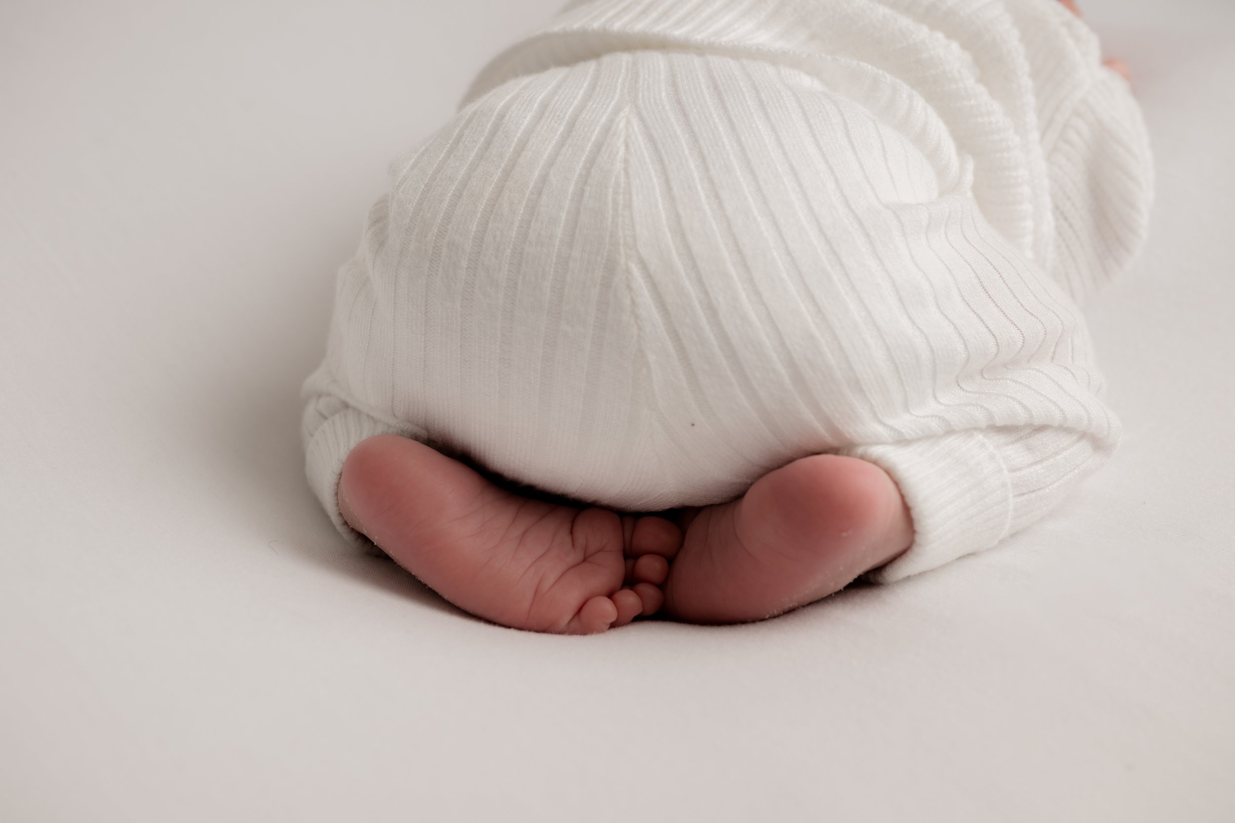 Lifestyle Newborn Photography: A Beautiful, Natural Way to Capture Your Baby’s First Days
