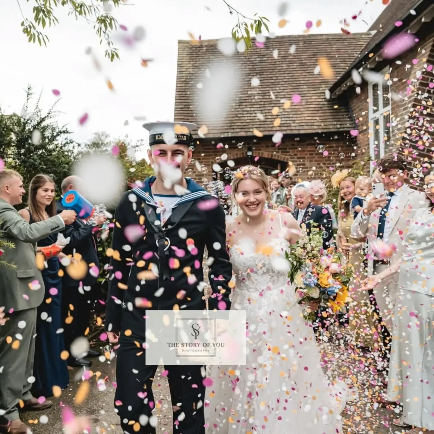 I genuinely love photographing the confetti. There's so much emotion and laughter. Plus when it's done like this the colour is fantastic too! 

@thestoryofyouphoto 
@trustedsuppliernetwork