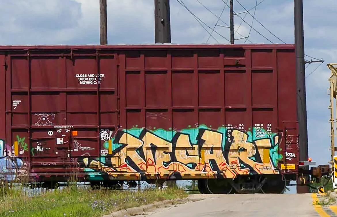 4hundredmlgraffitimagazinefreightgraffitigraffitiblog-31.jpg