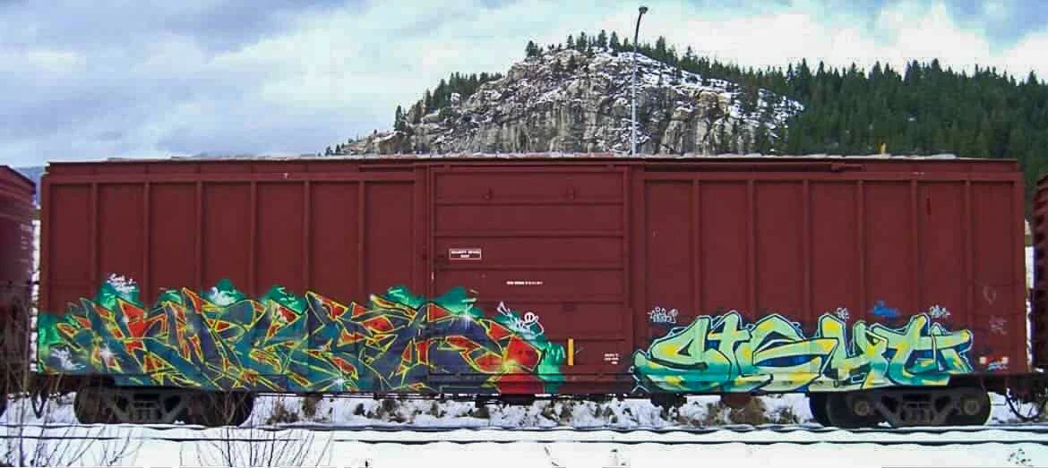 4hundredmlgraffitimagazinefreightgraffitigraffitiblog-34.jpg