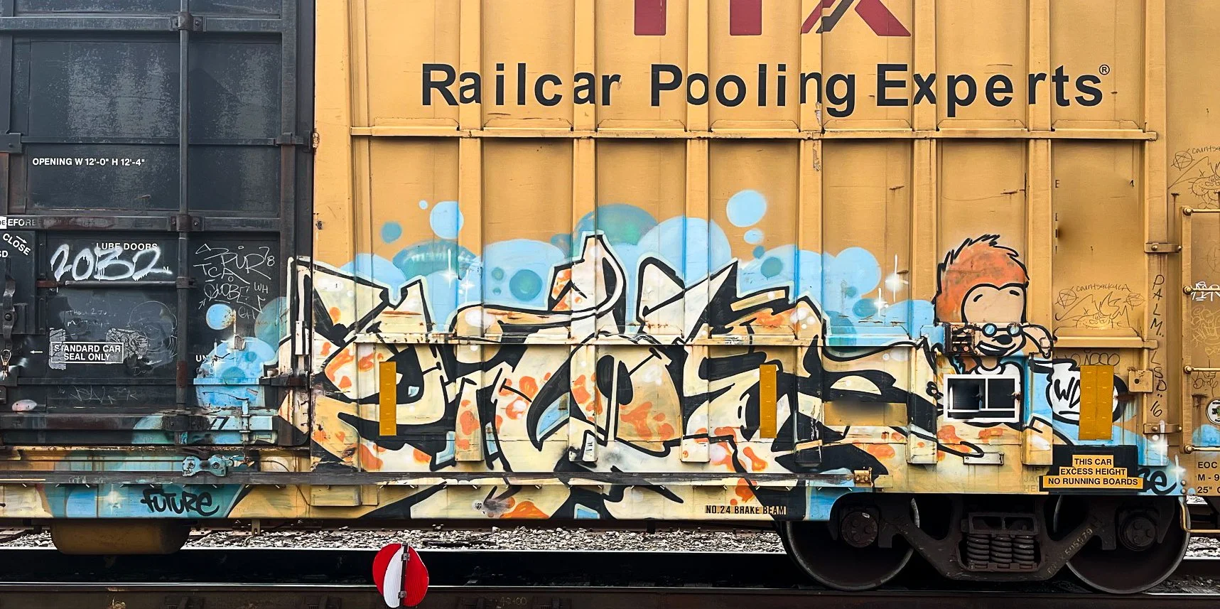 4hundredmlgraffitimagazinefreightgraffitigraffitiblog-03.jpg