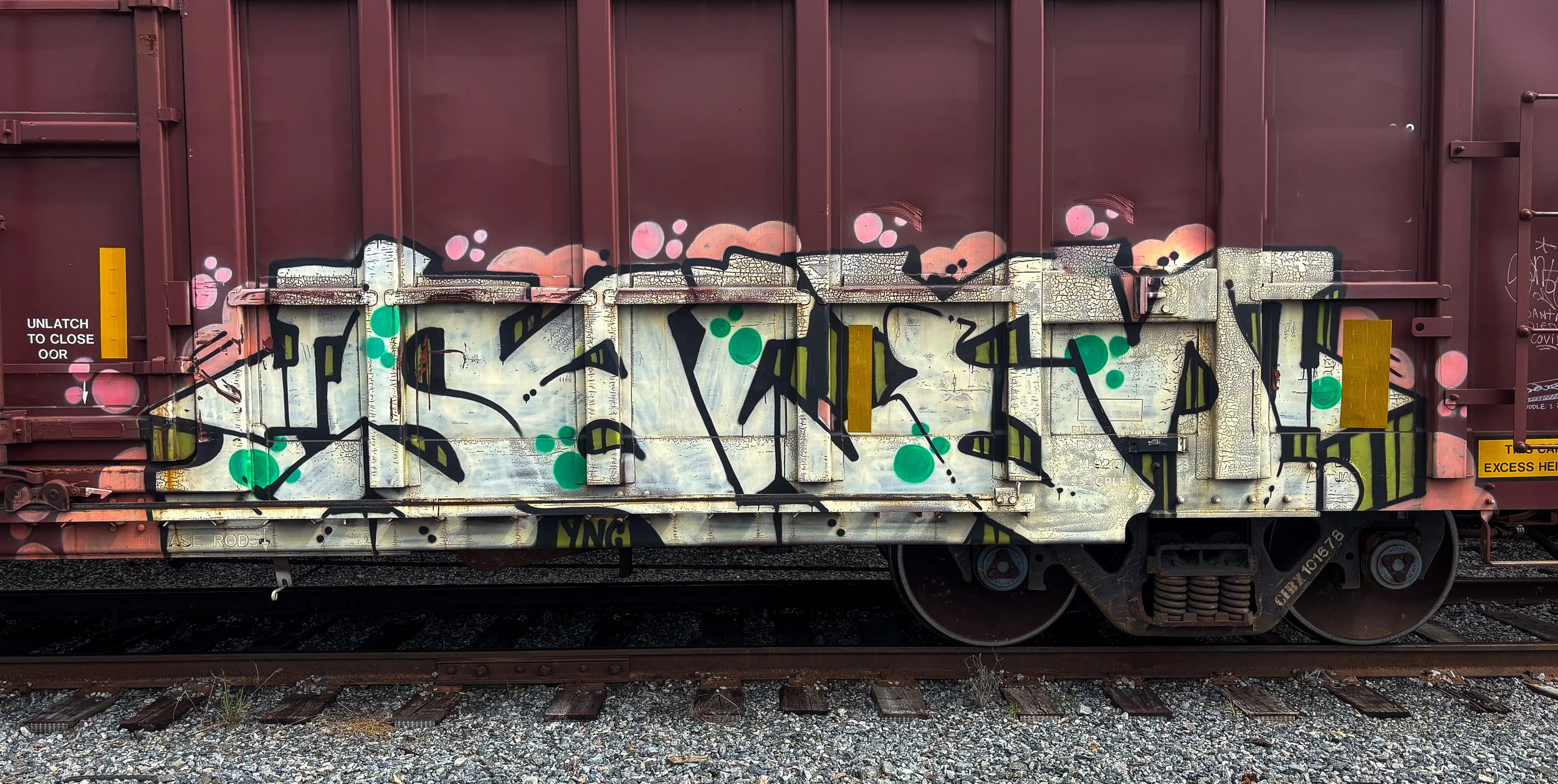 4hundredmlgraffitimagazinefreightgraffitigraffitiblog-61.jpg