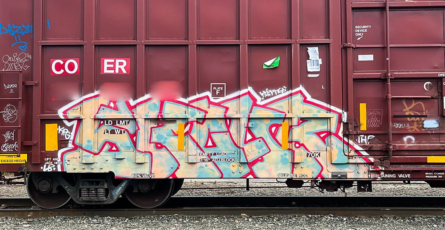 4hundredmlgraffitimagazinefreightgraffitigraffitiblog-18.jpg