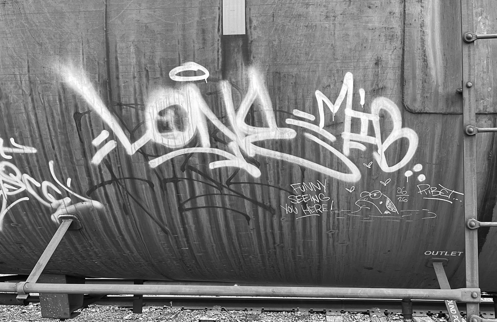 4hundredmlgraffitimagazinefreightgraffitigraffitiblog-13.jpg